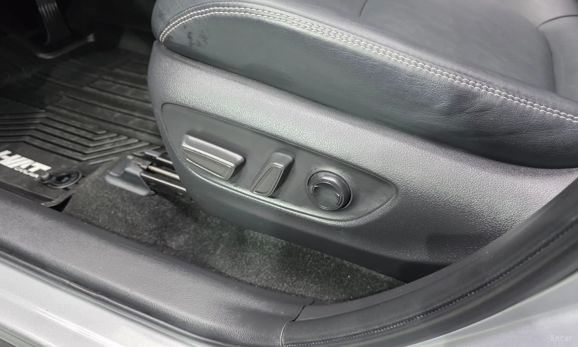 RAV4 5th Generation