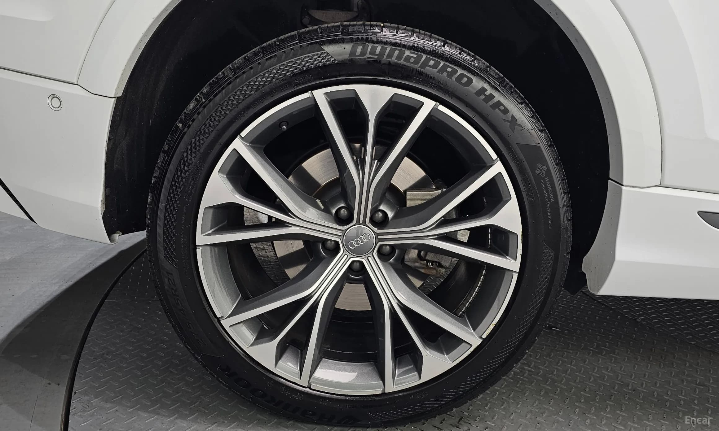 Q8 (4M)