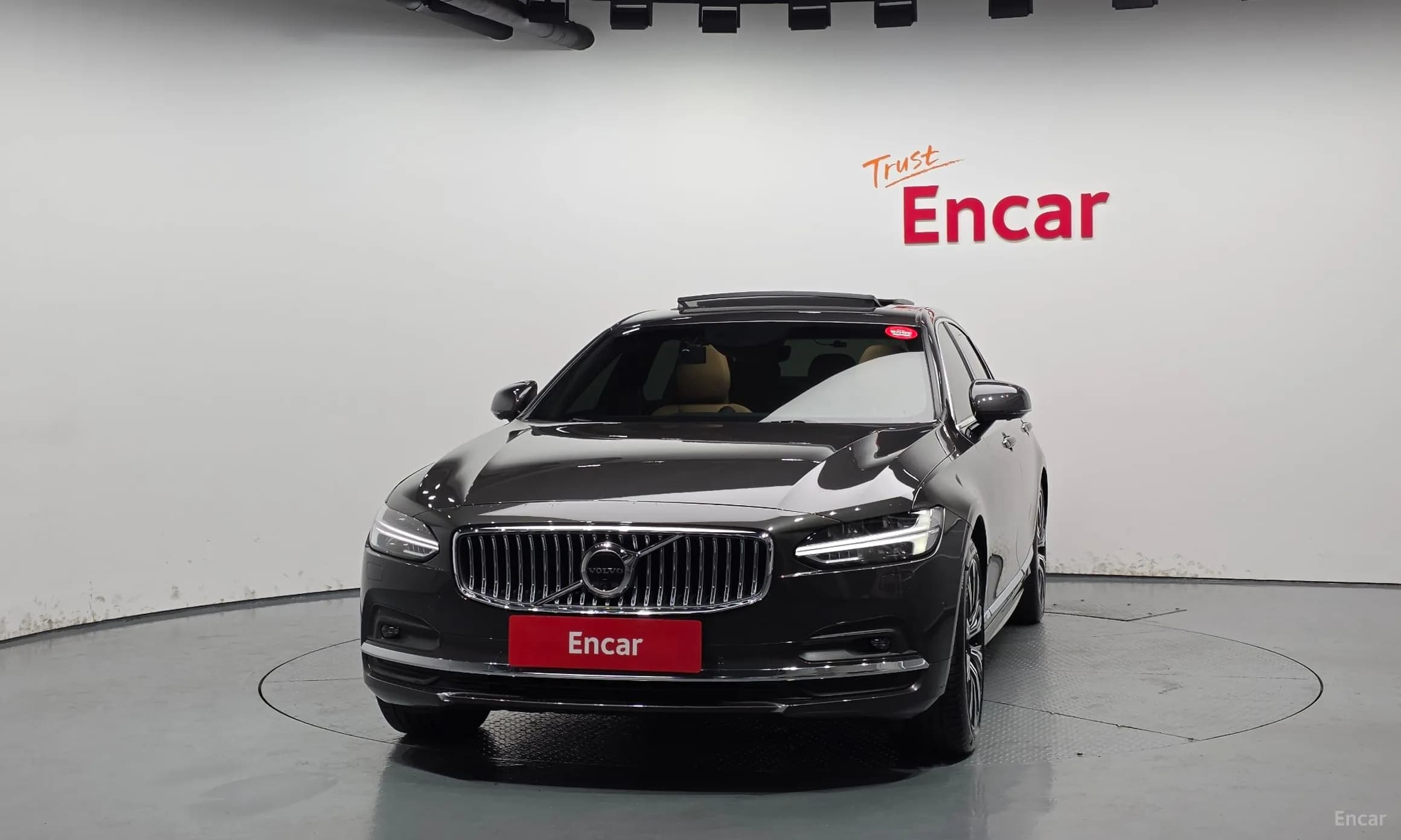 S90