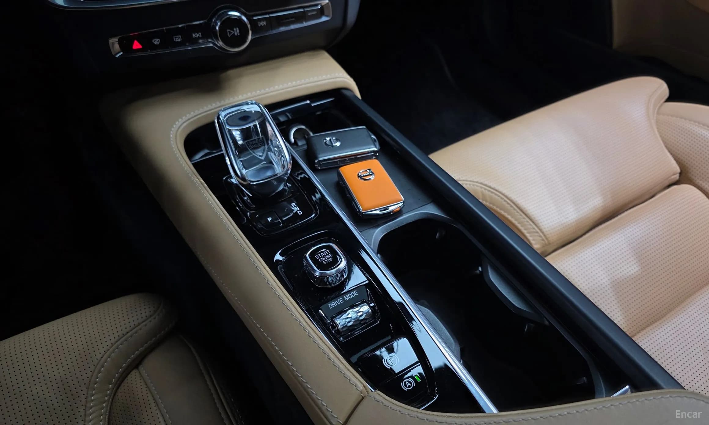 S90
