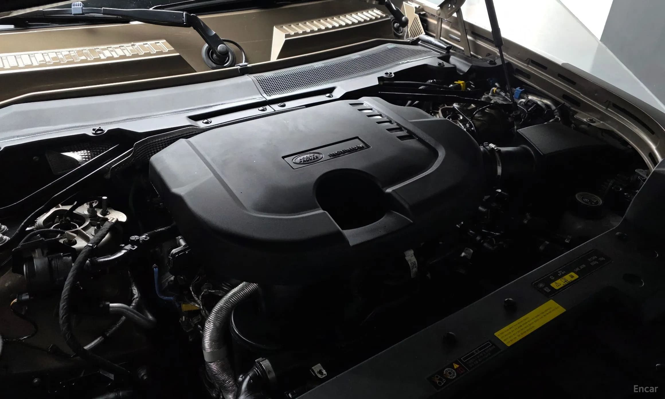 Defender (L663)