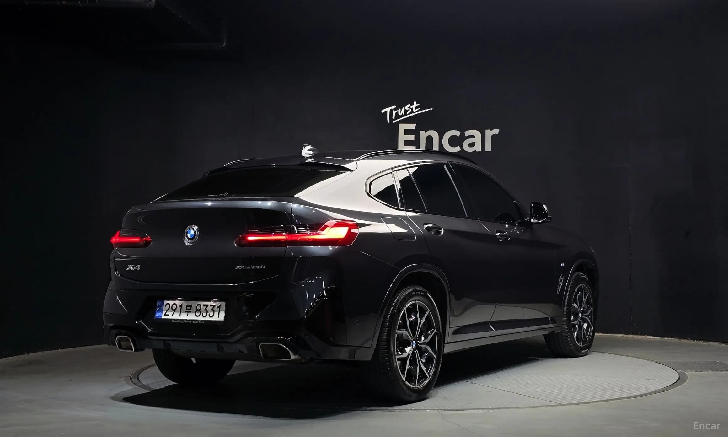 X4 (G02)