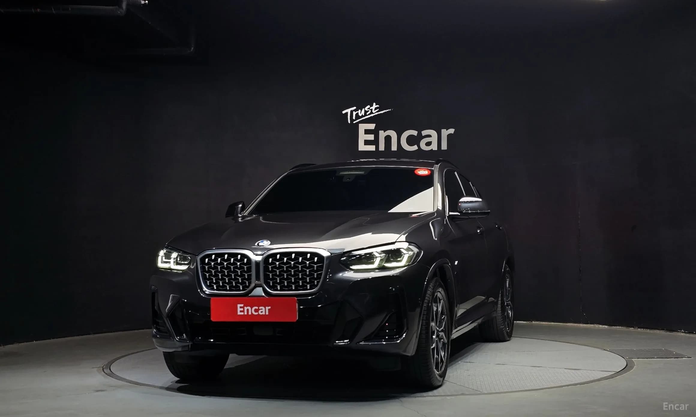 X4 (G02)