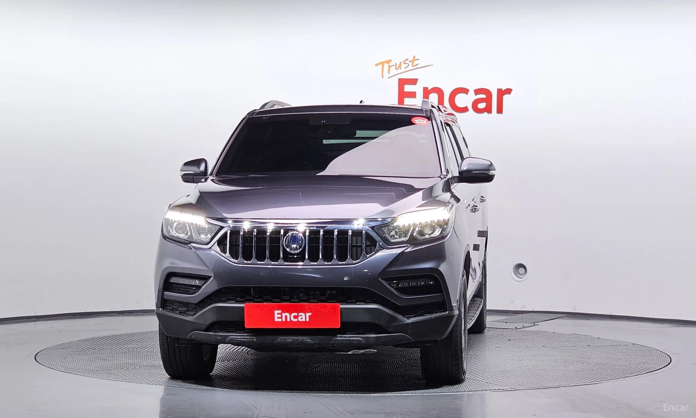 Rexton Sports Khan