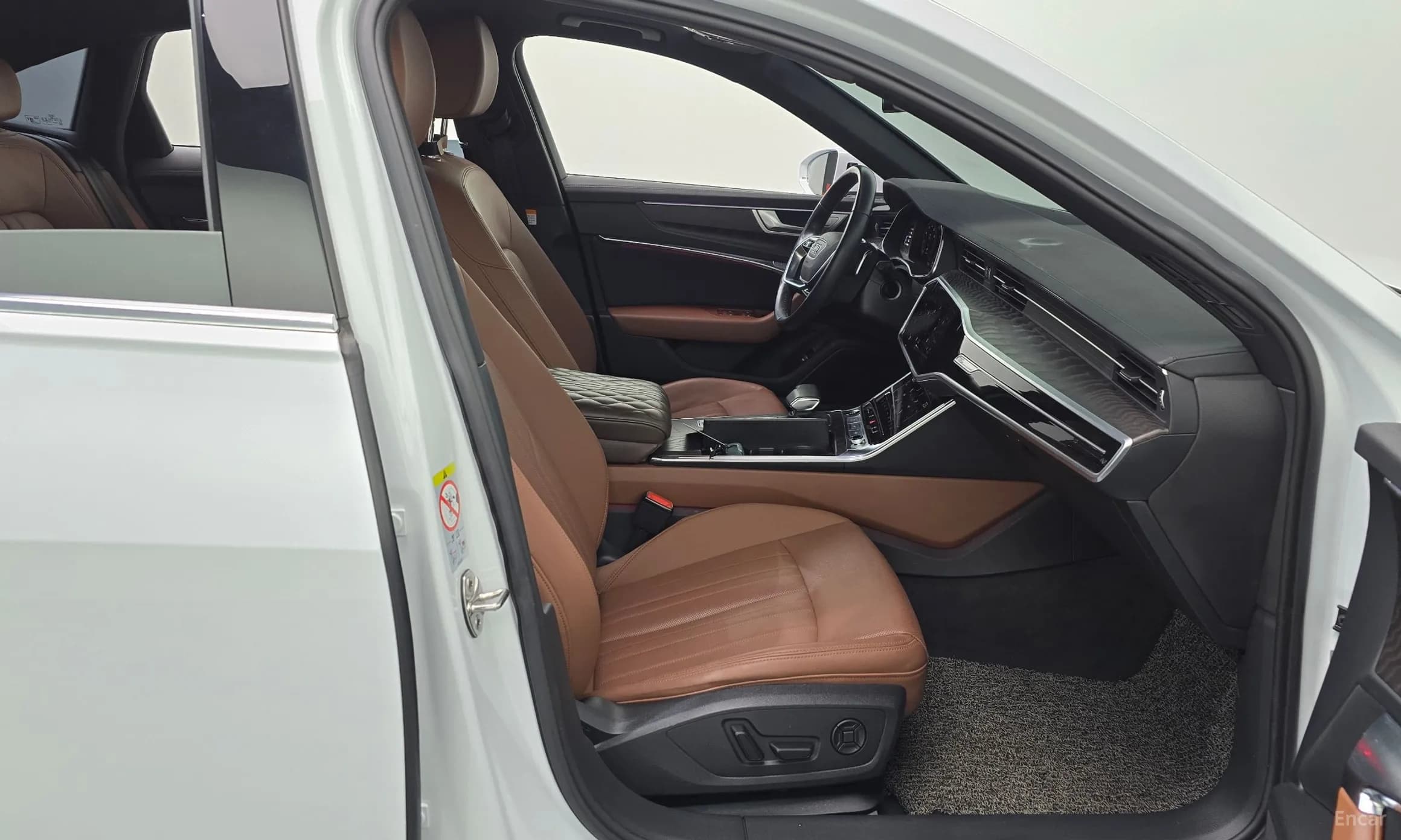 A6 (C8)