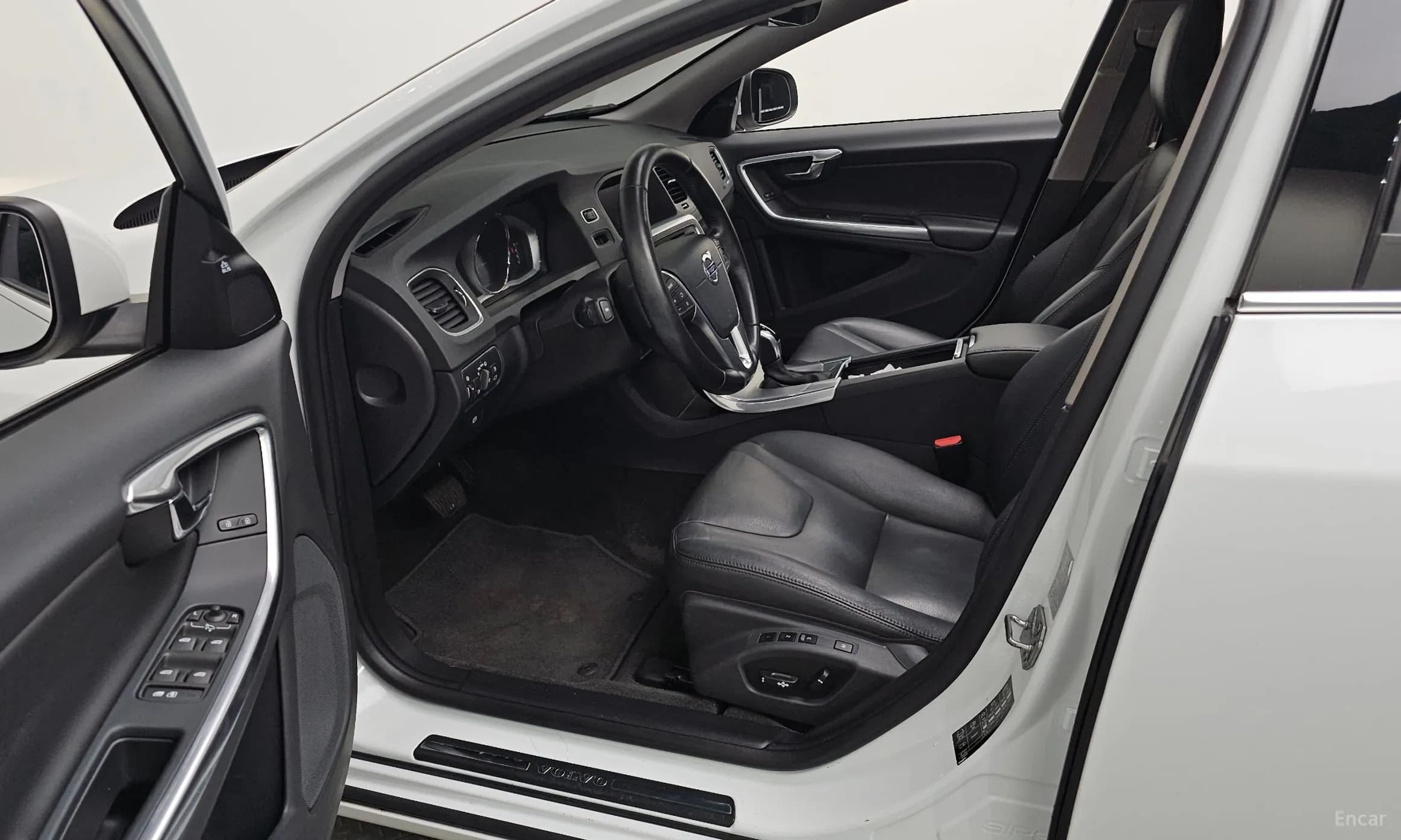 S60