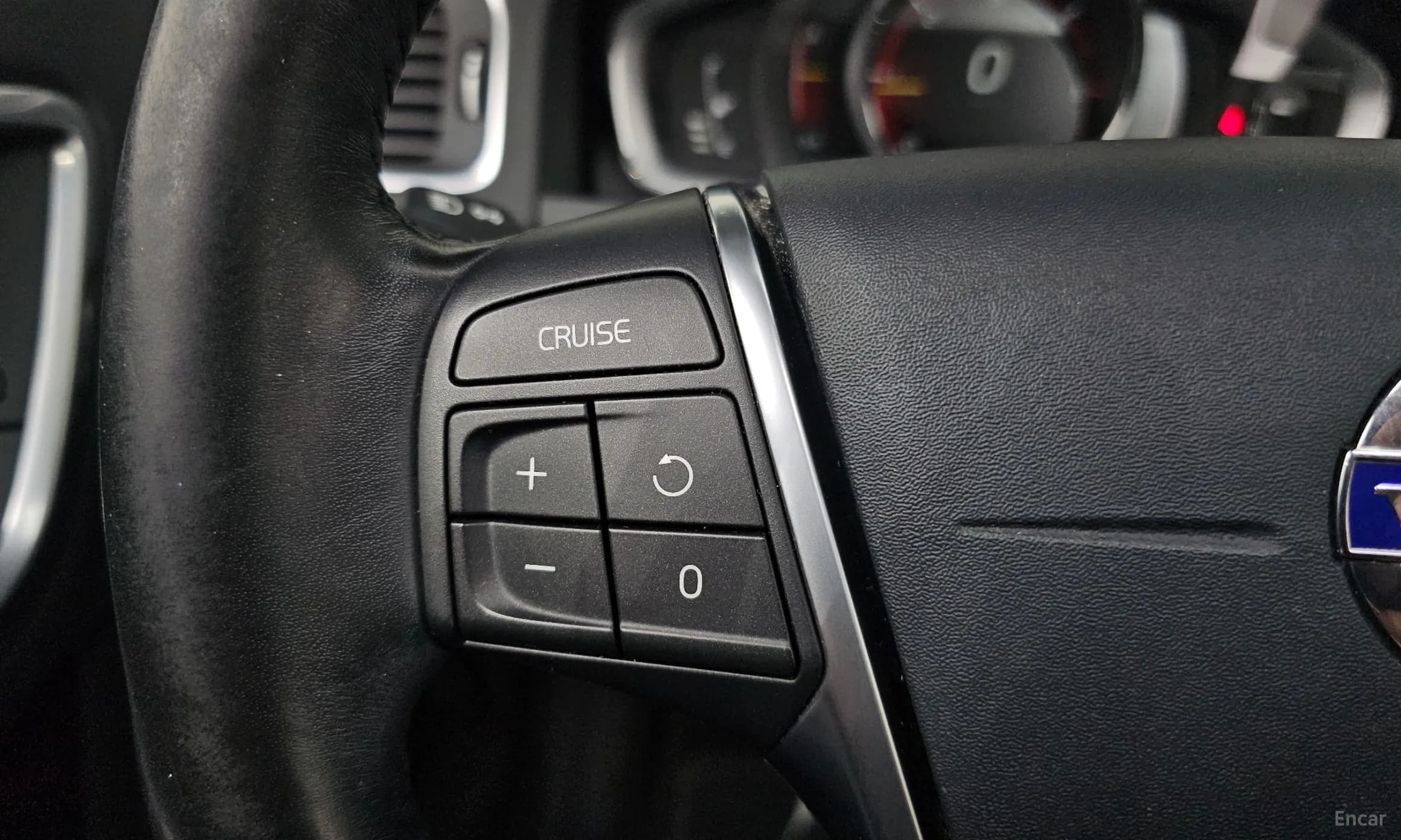 S60