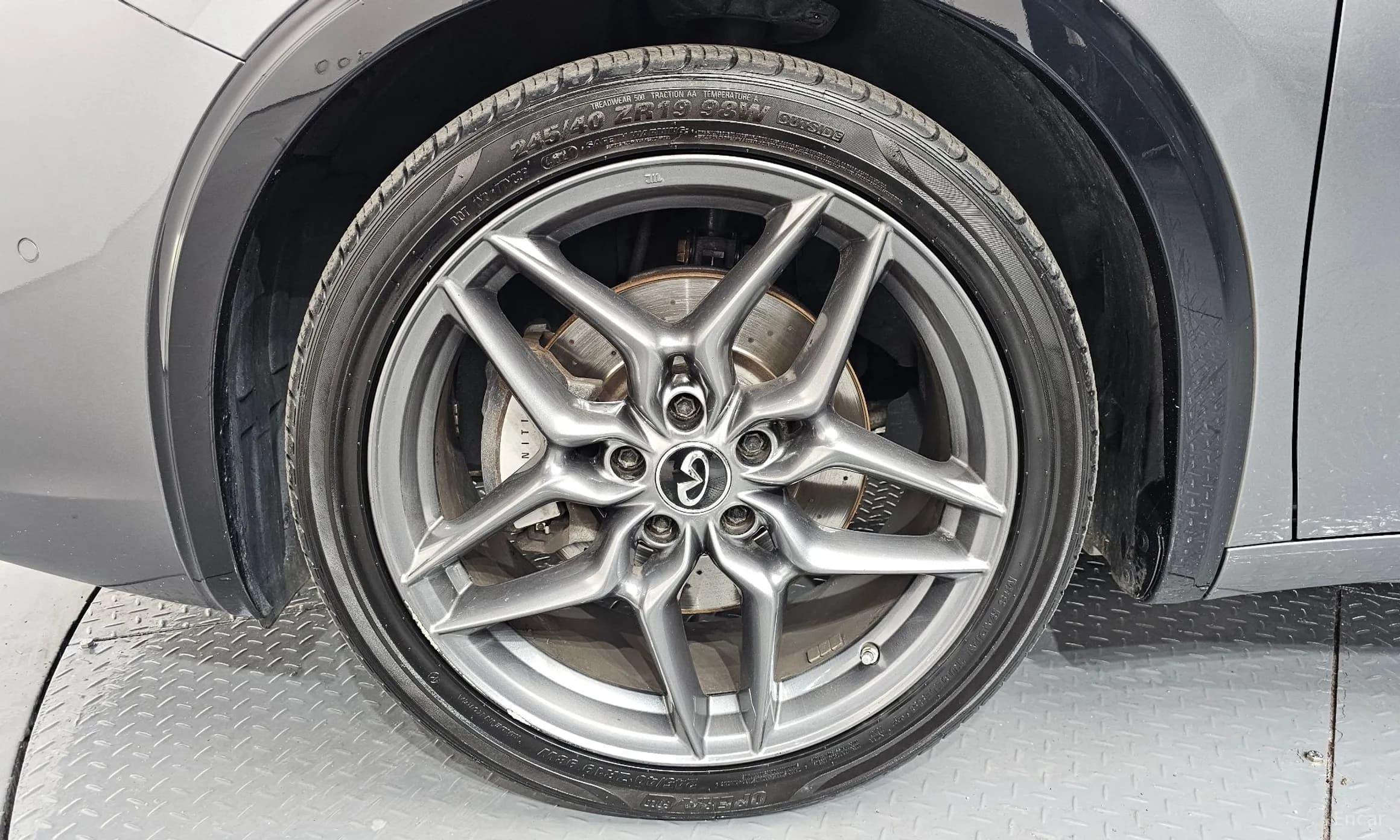 Q30