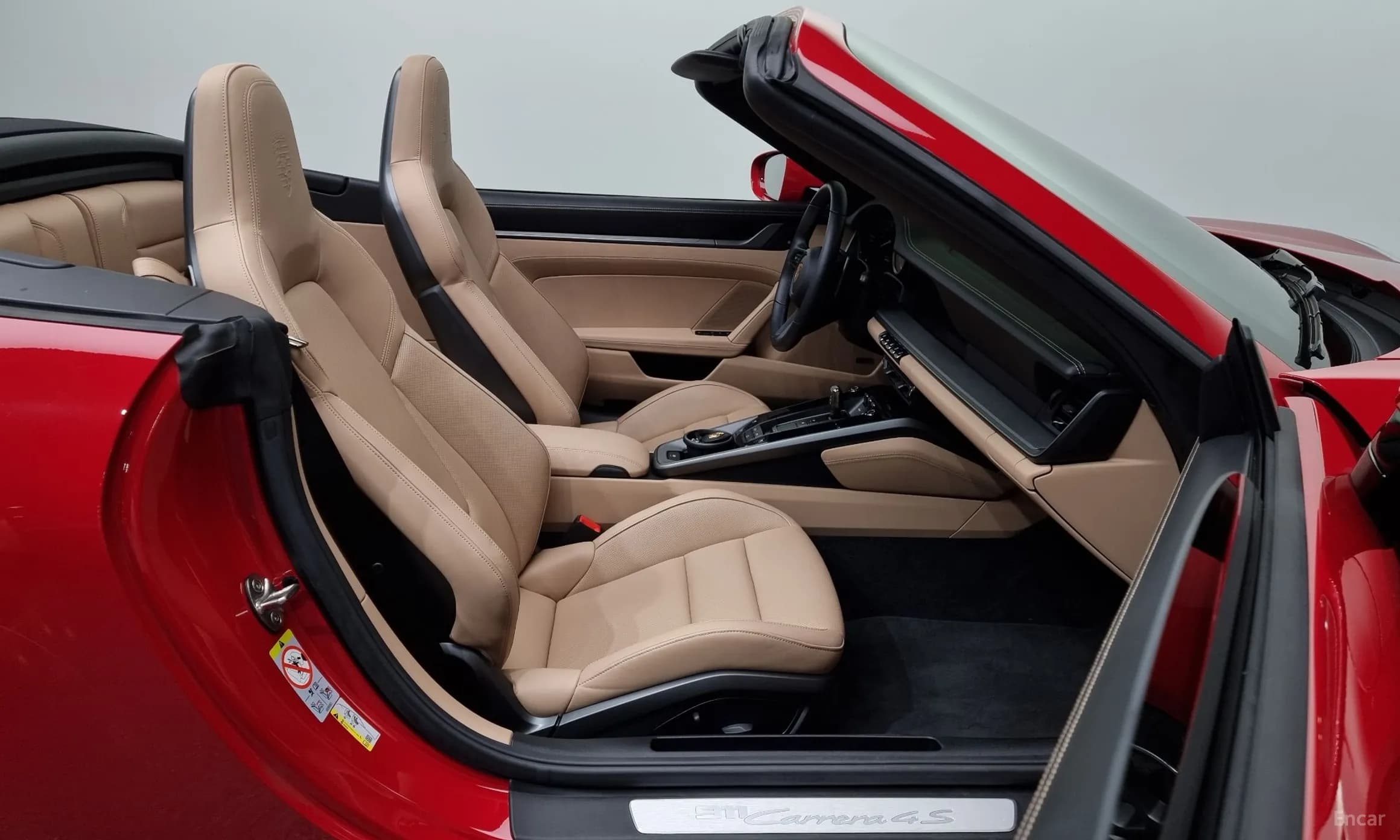 911 (992)
