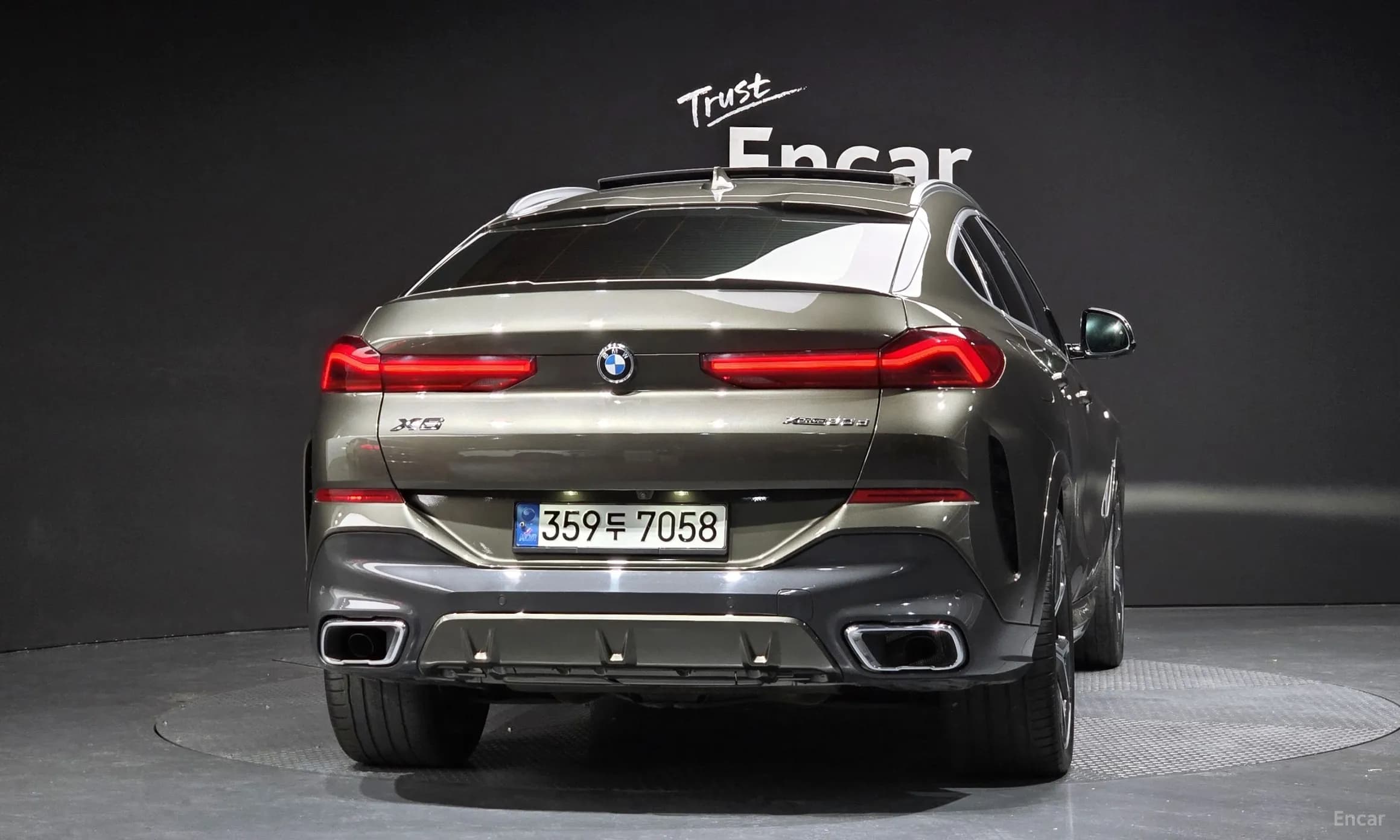 X6 (G06)