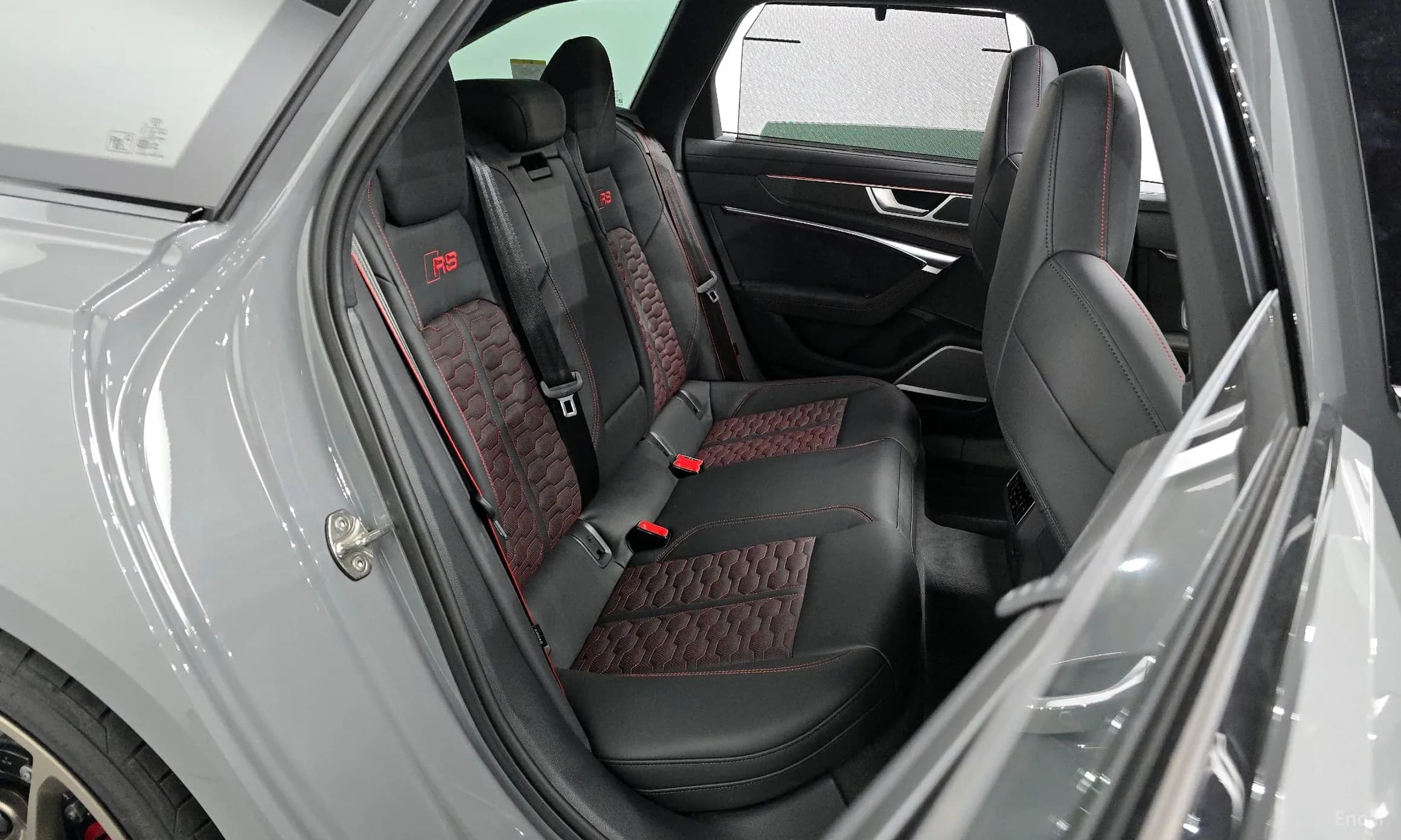 RS6 (C8)