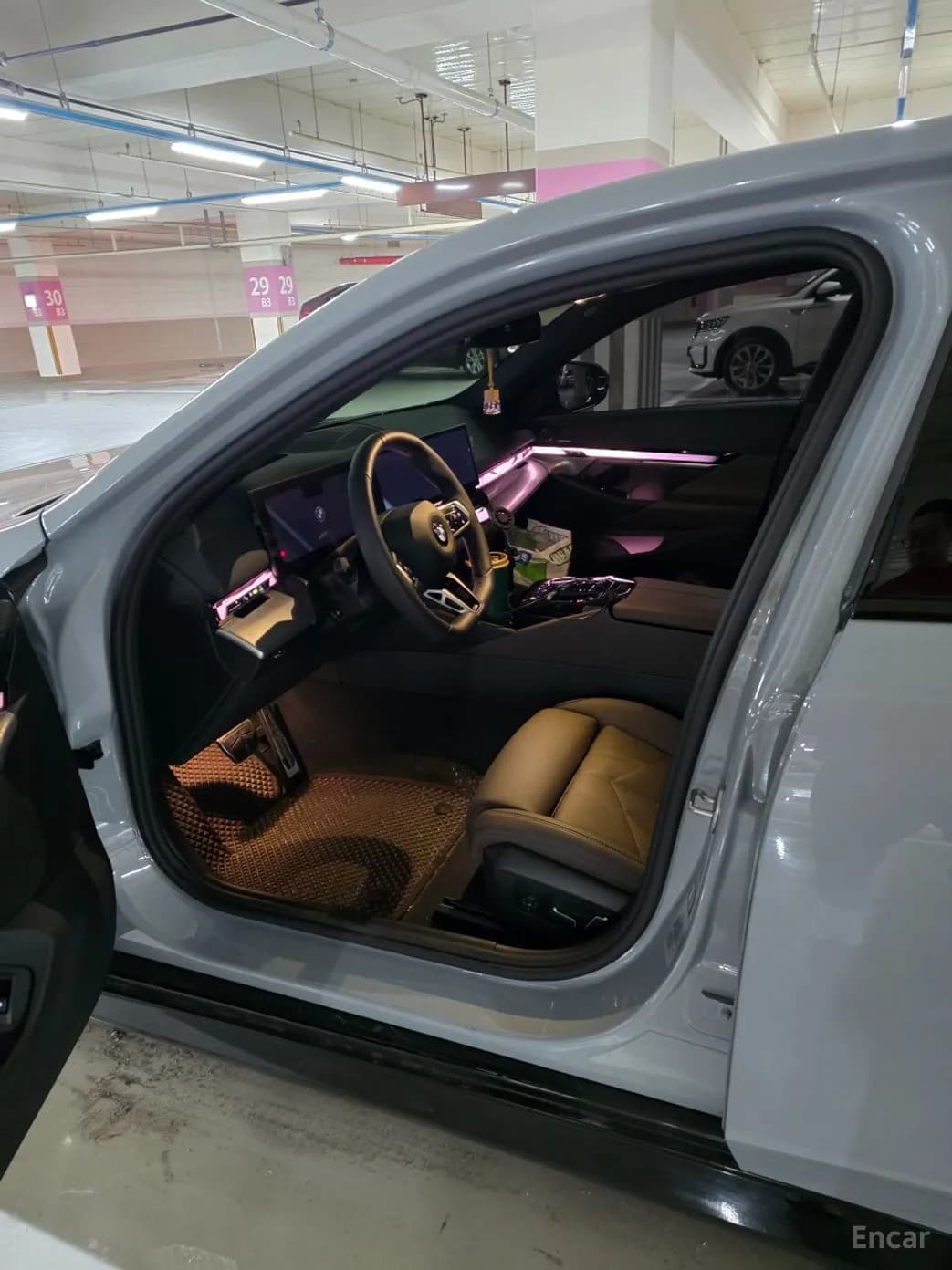 5 Series (G60)