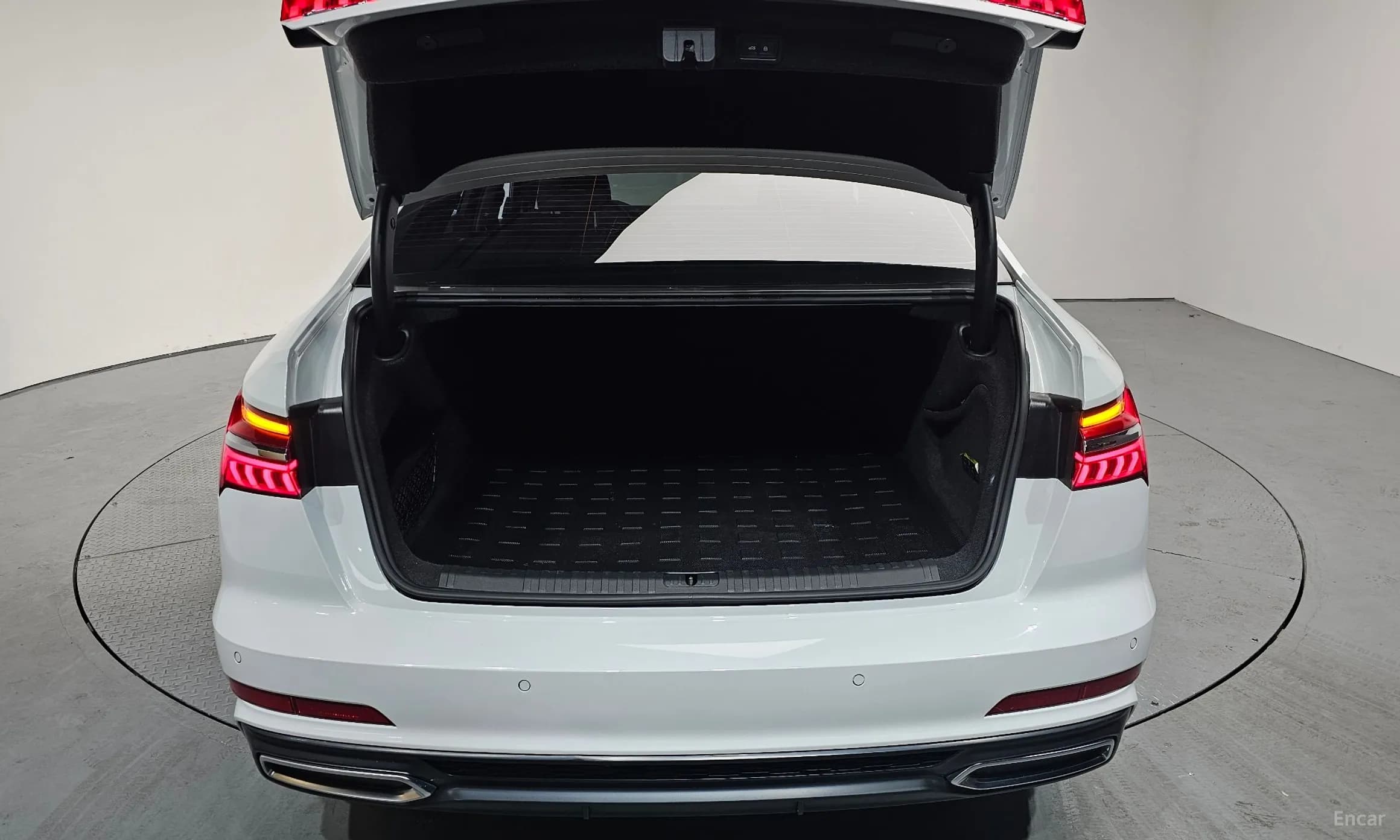 A6 (C8)