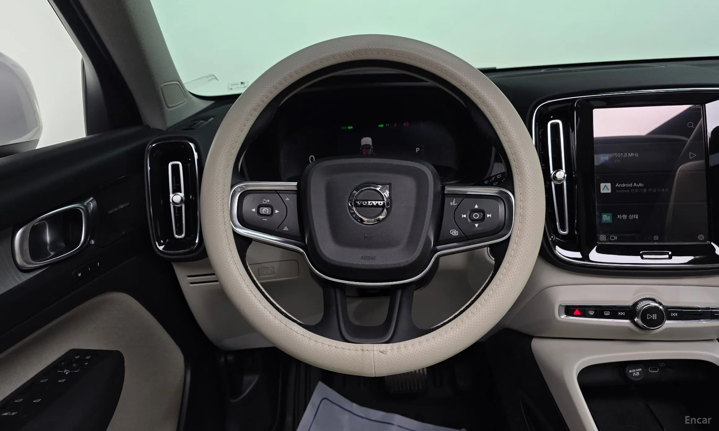 XC40