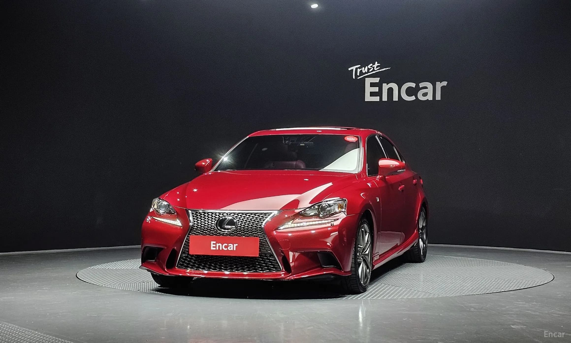 New IS200t