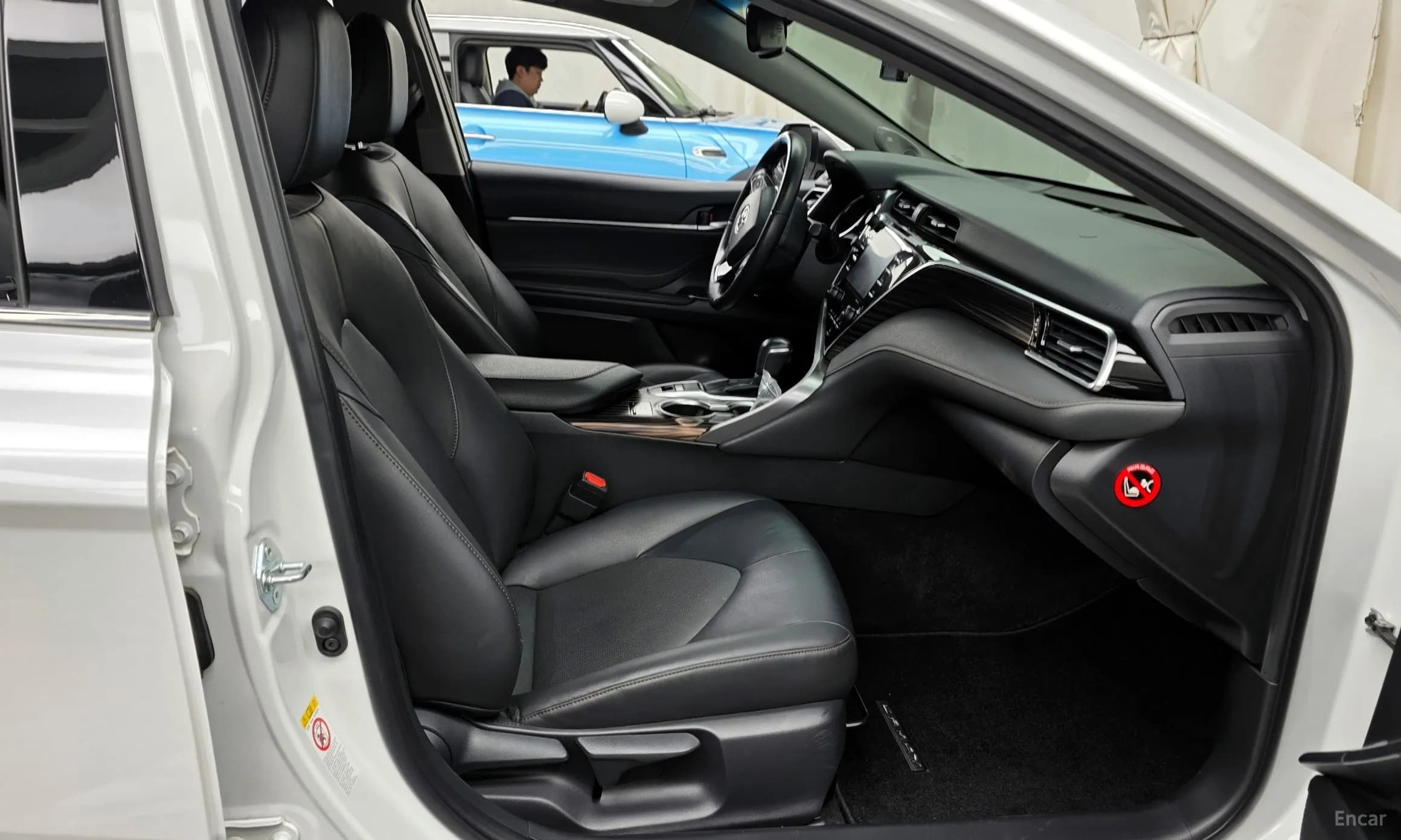 Camry (XV70)