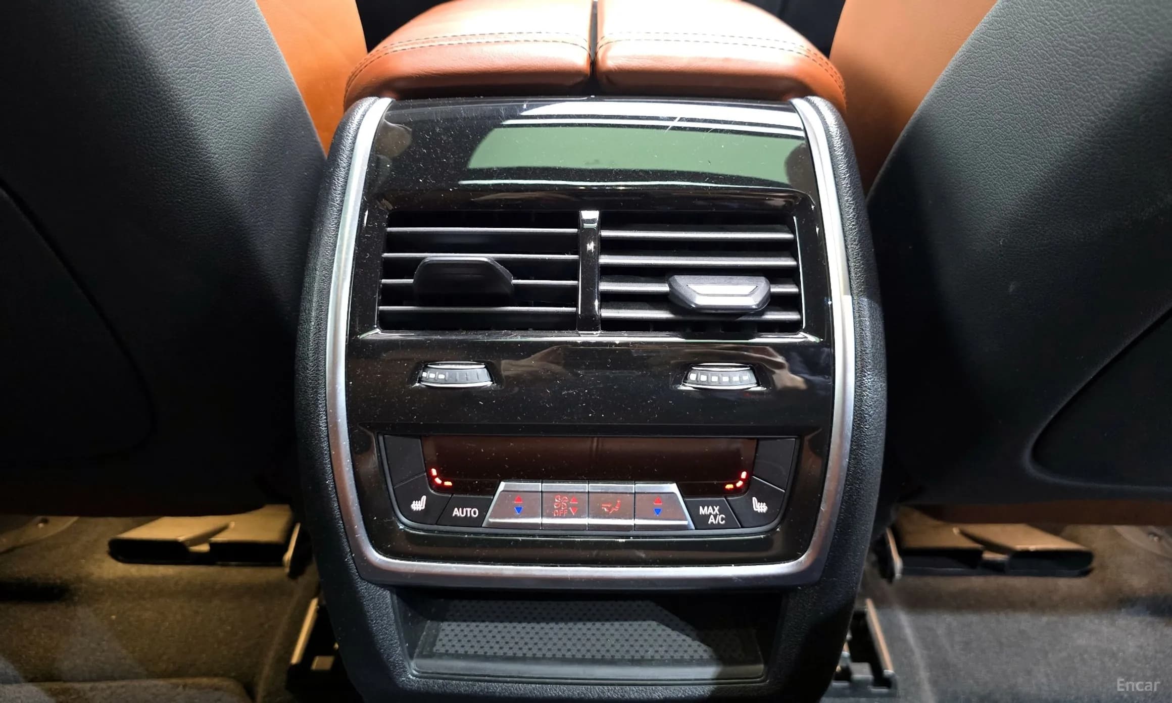 X6 (G06)