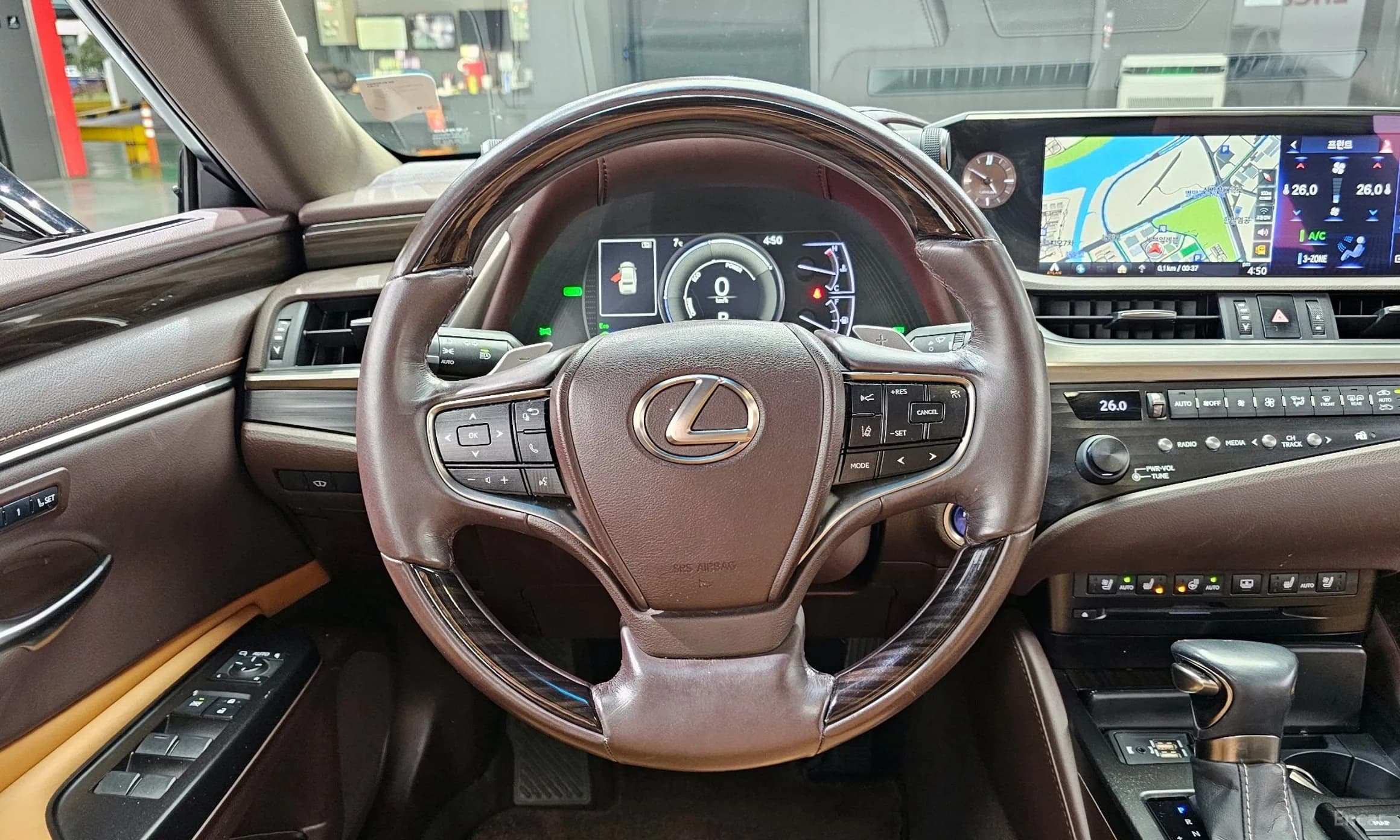 ES300h 7th Generation
