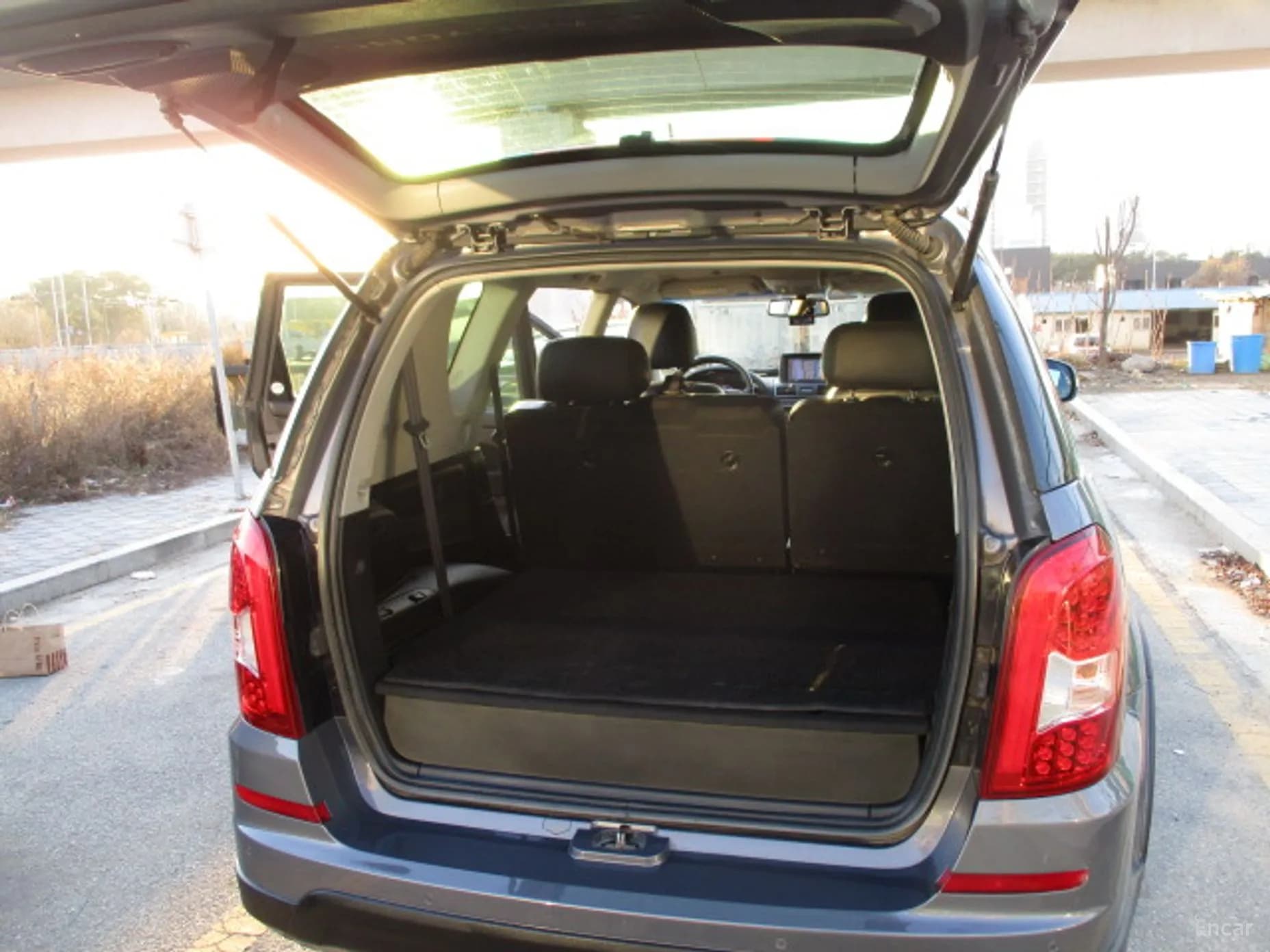 Rexton W