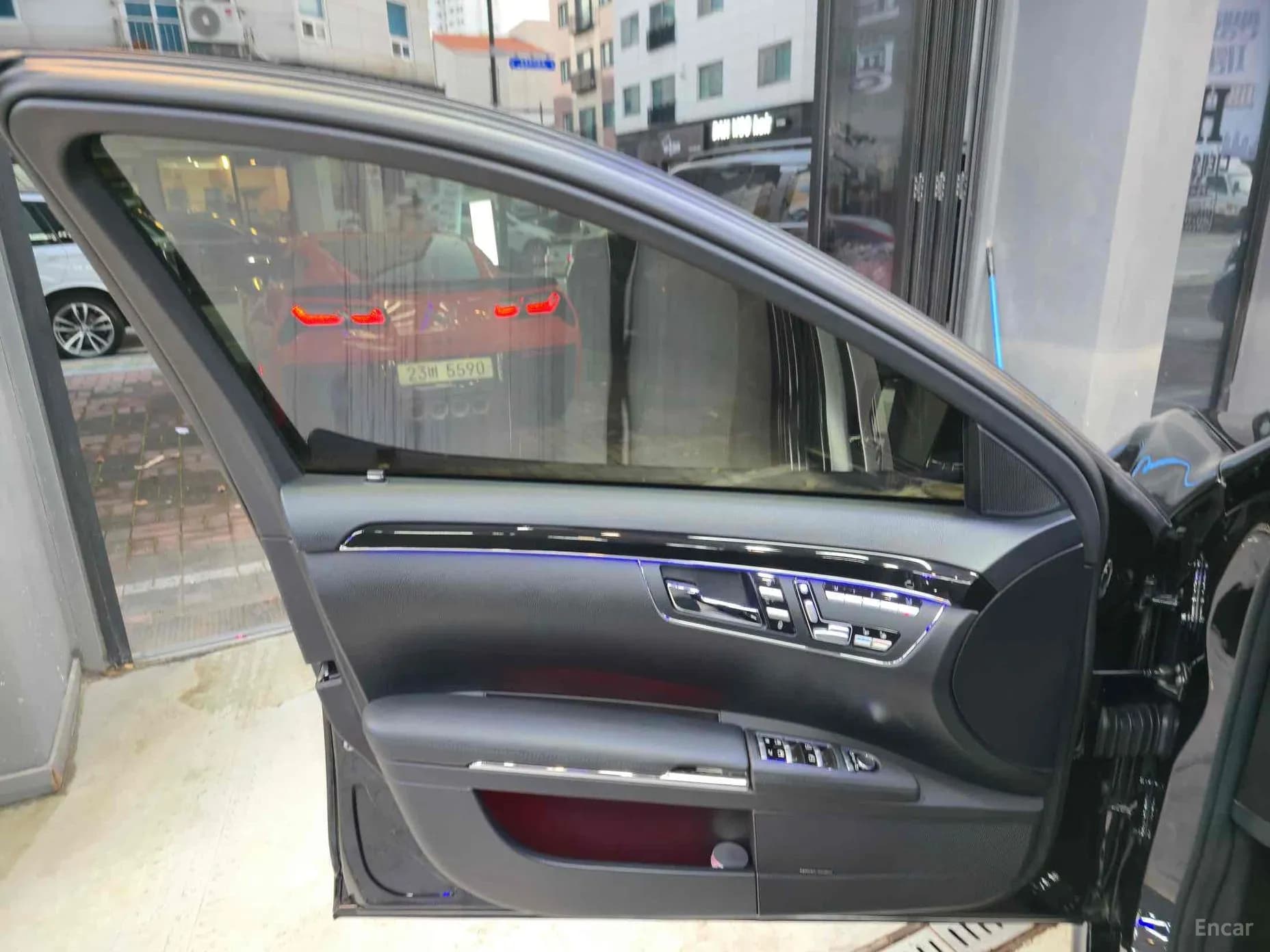 S-Class W221