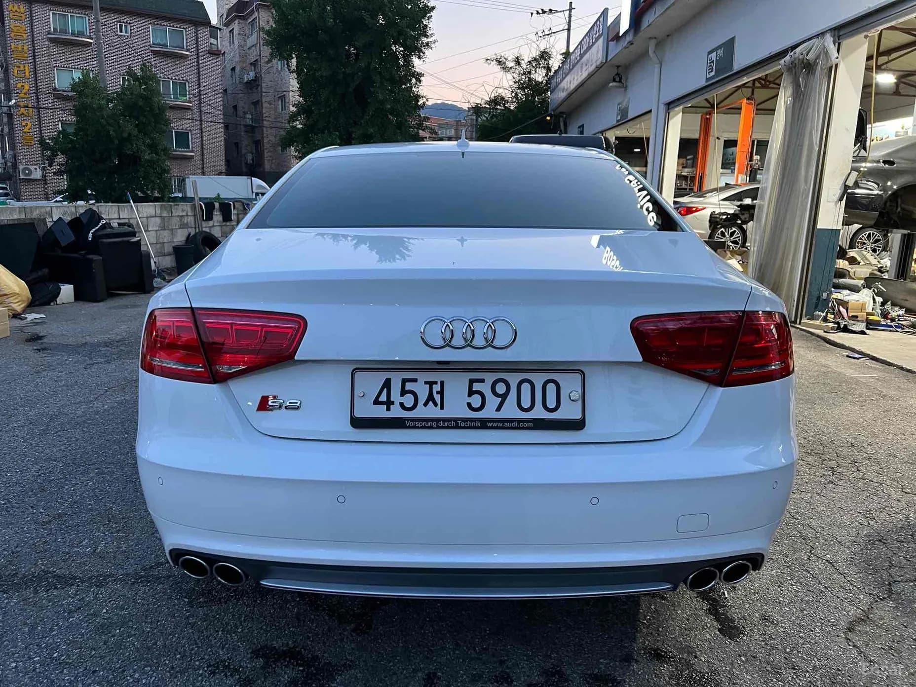S8