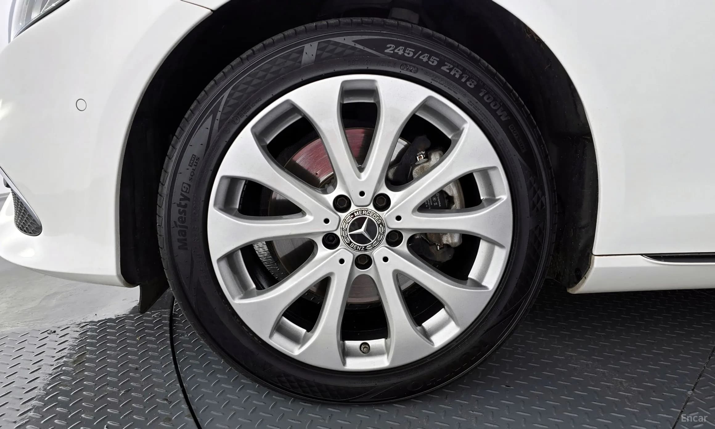 E-Class W213
