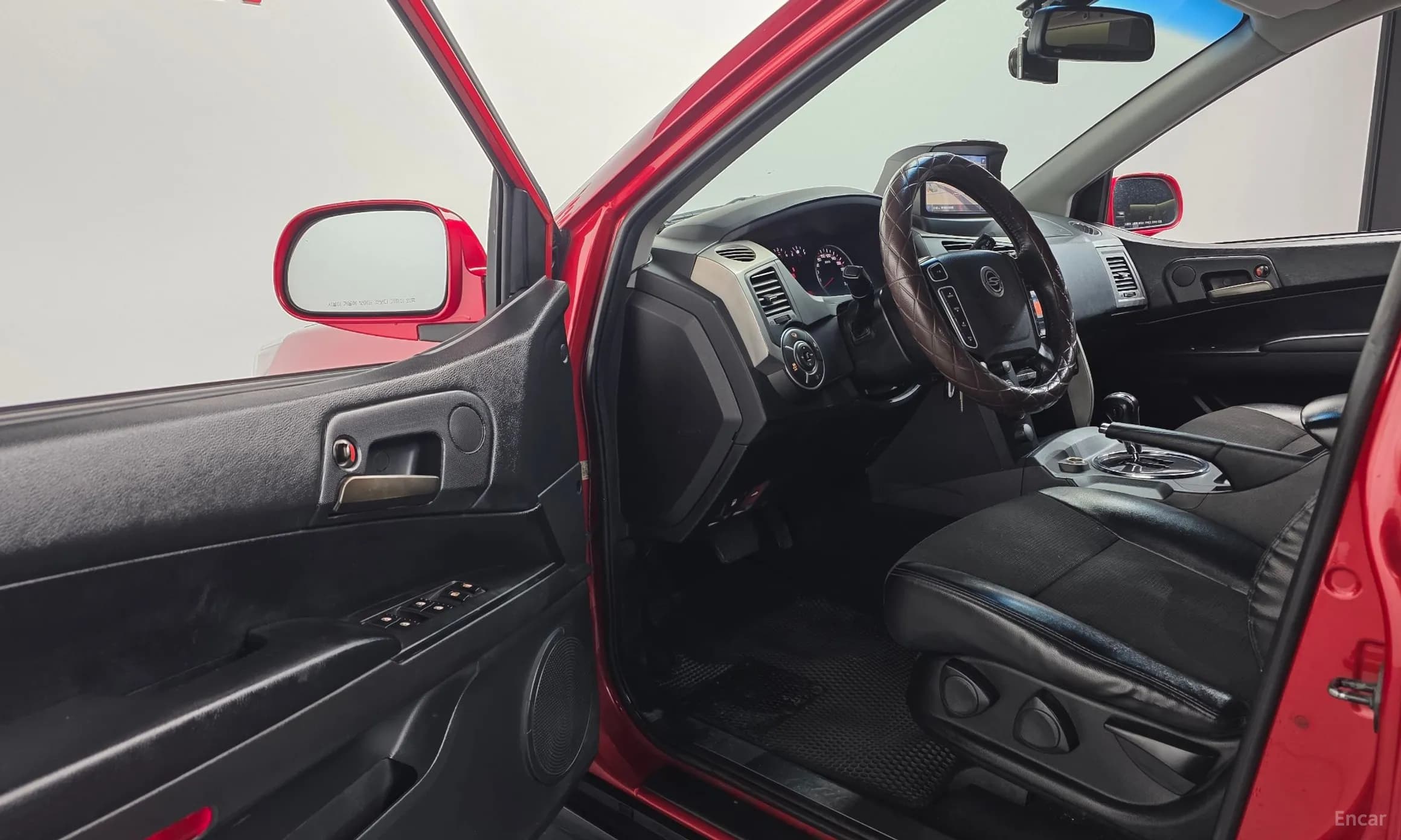 Korando Sports