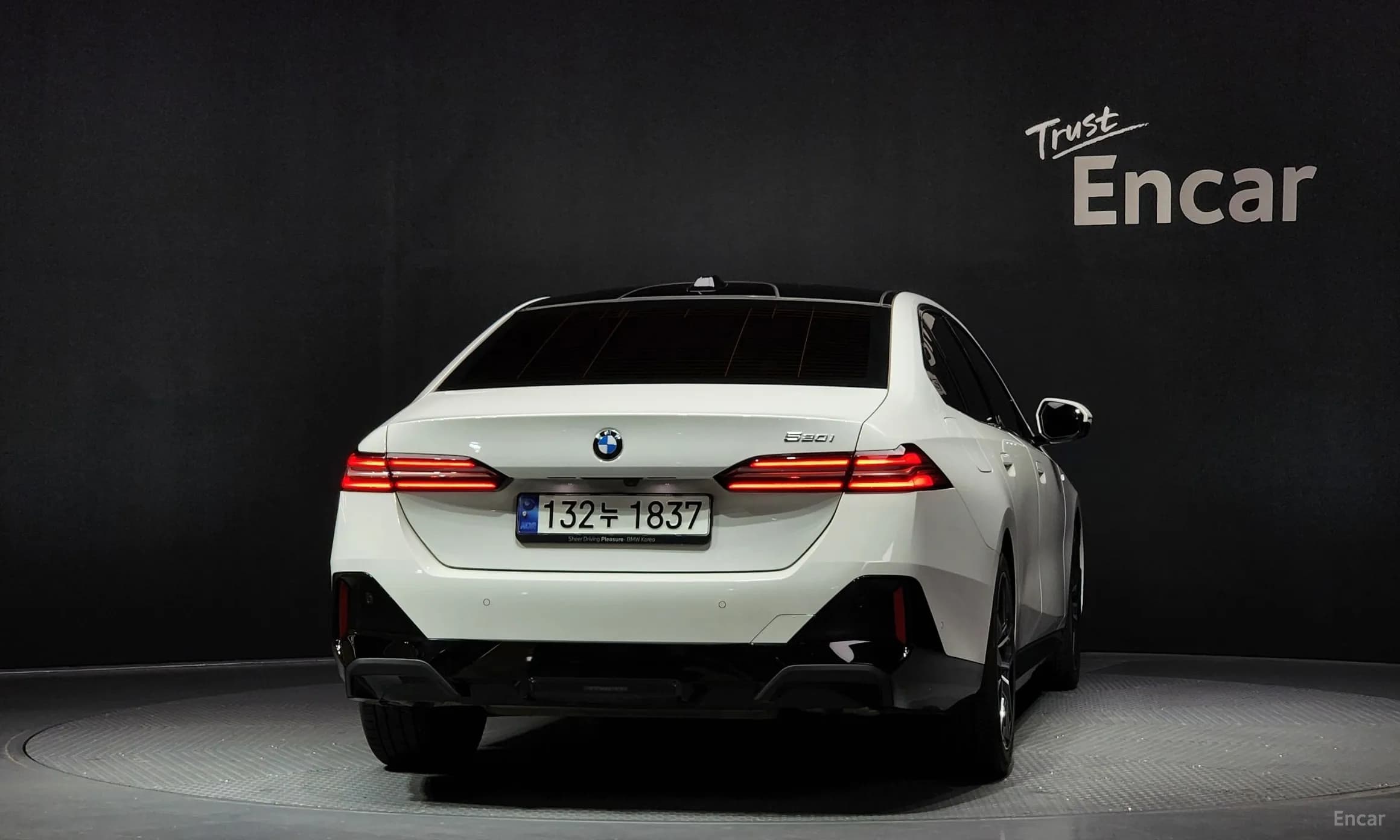 5 Series (G60)
