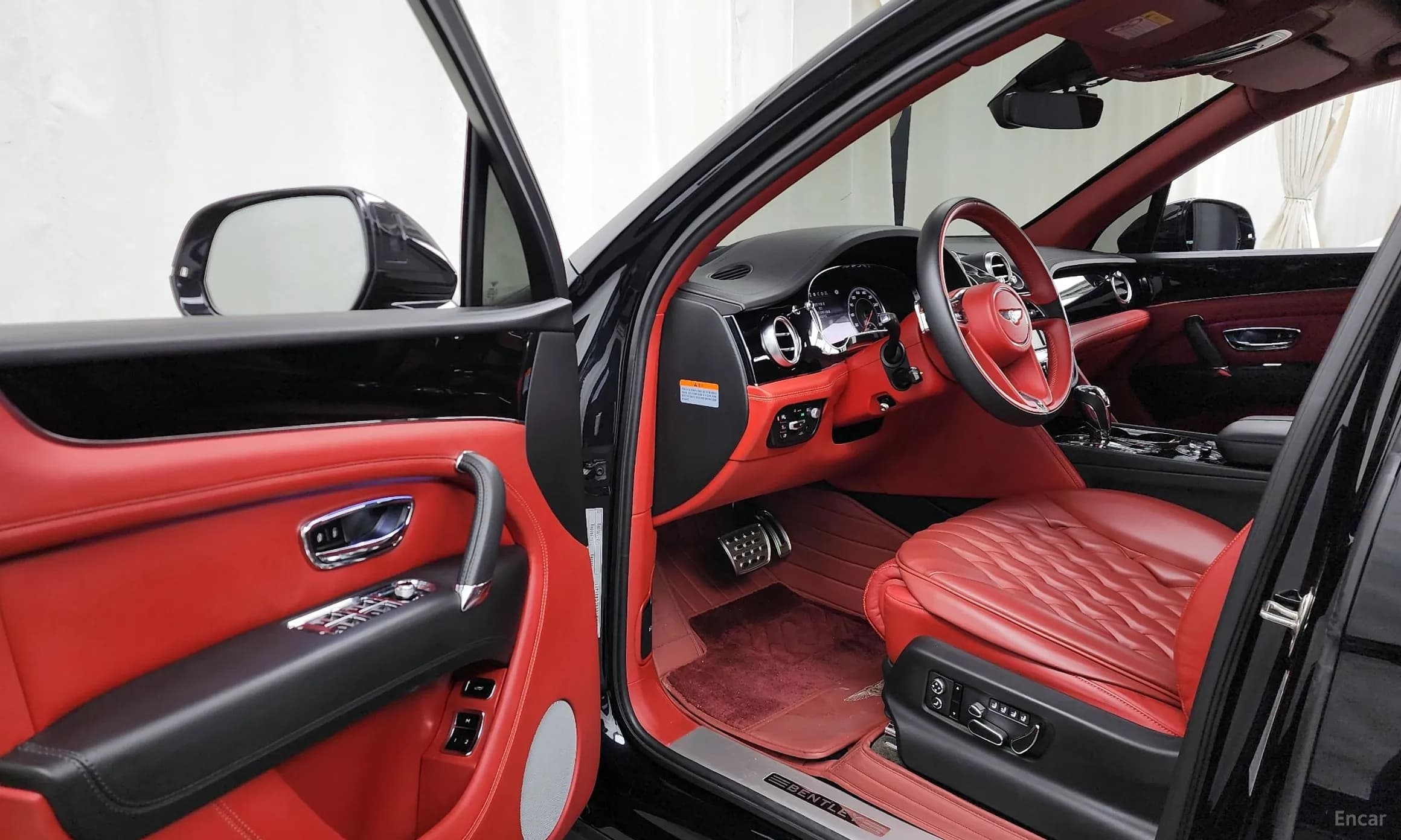 Bentayga