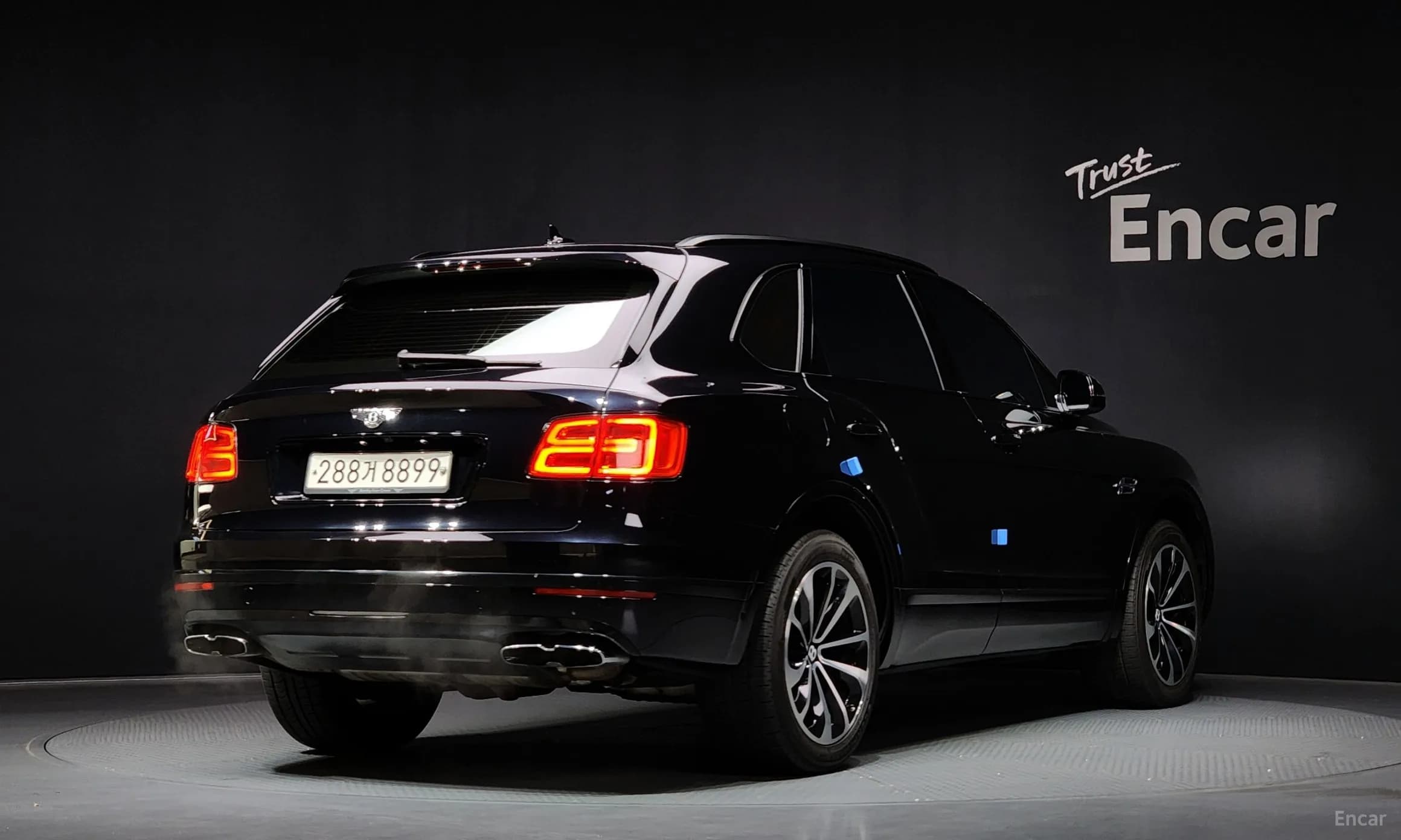 Bentayga