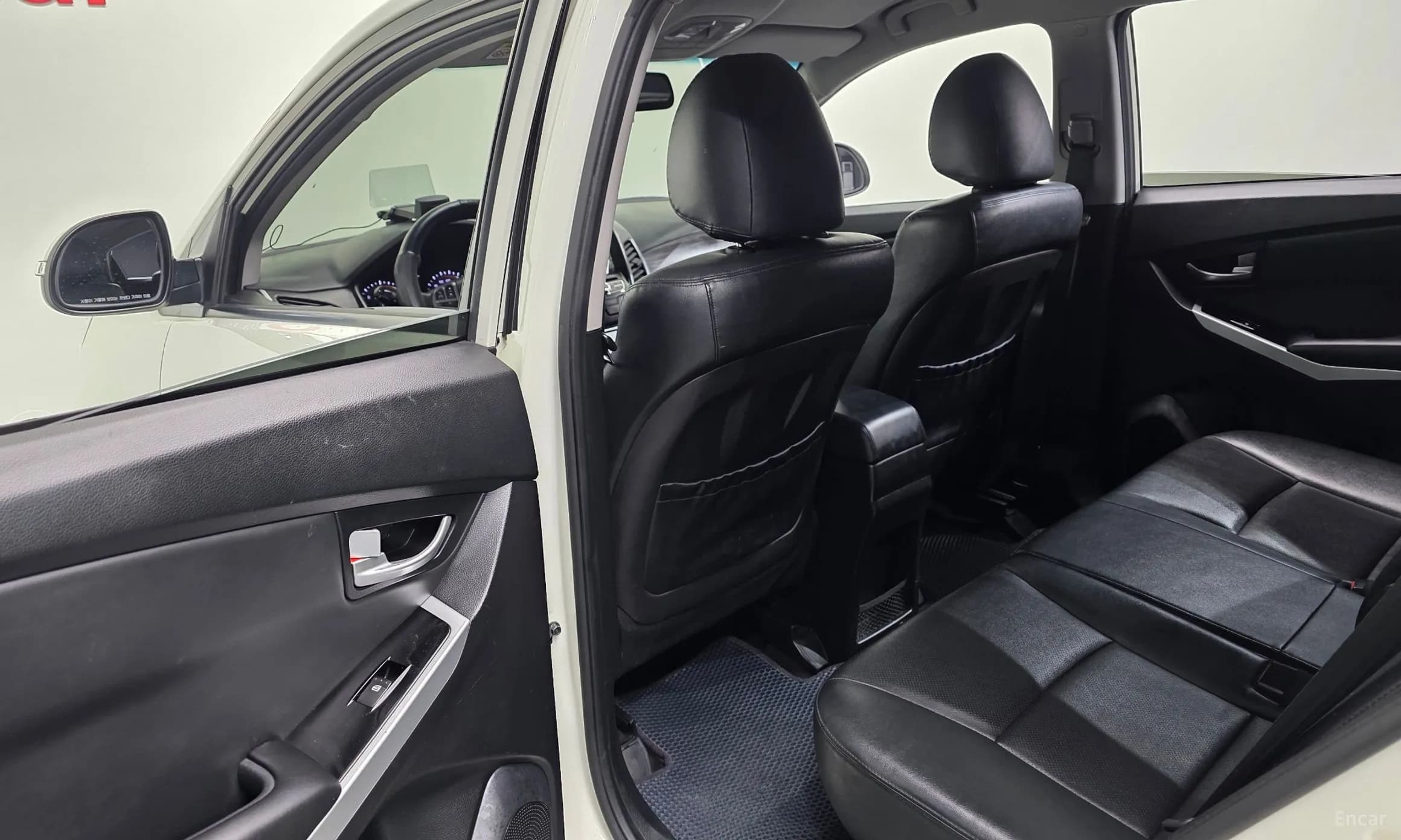 Korando C