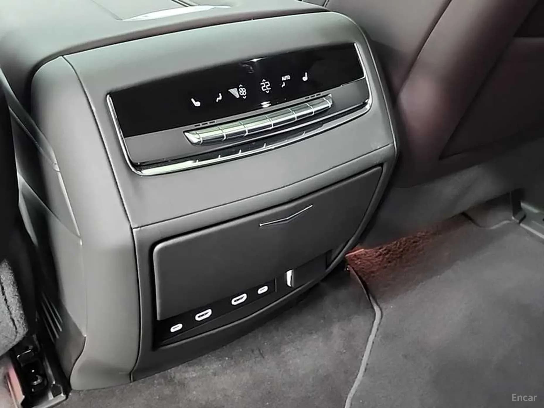 Escalade 5th Generation