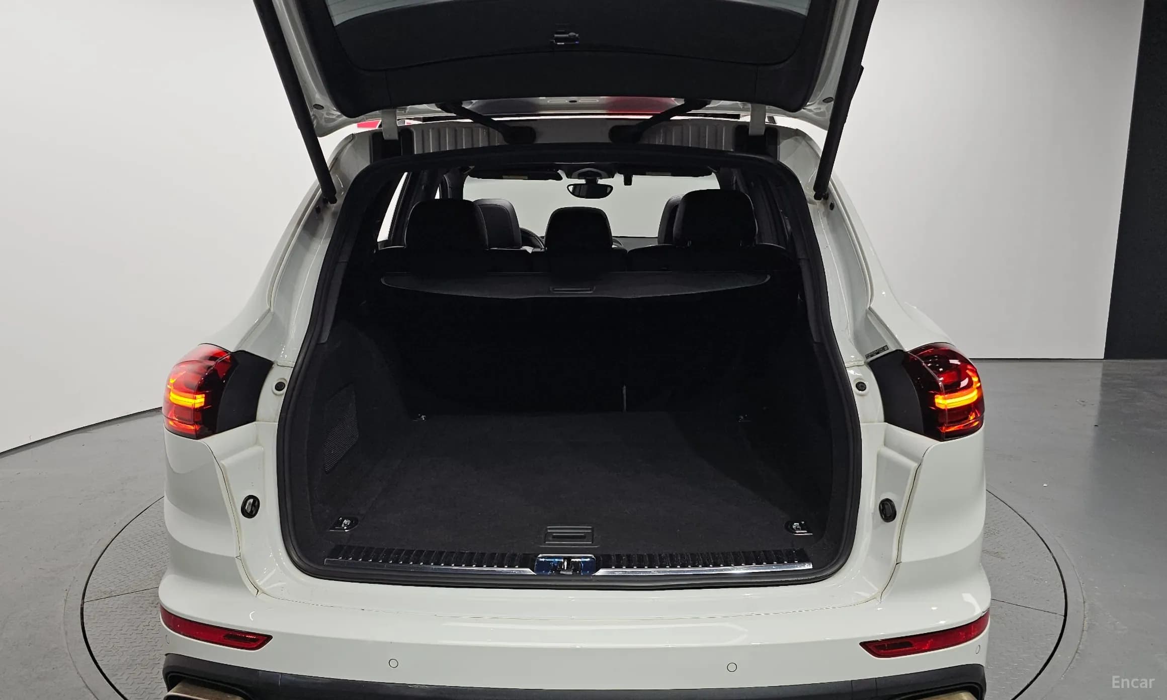 New Cayenne