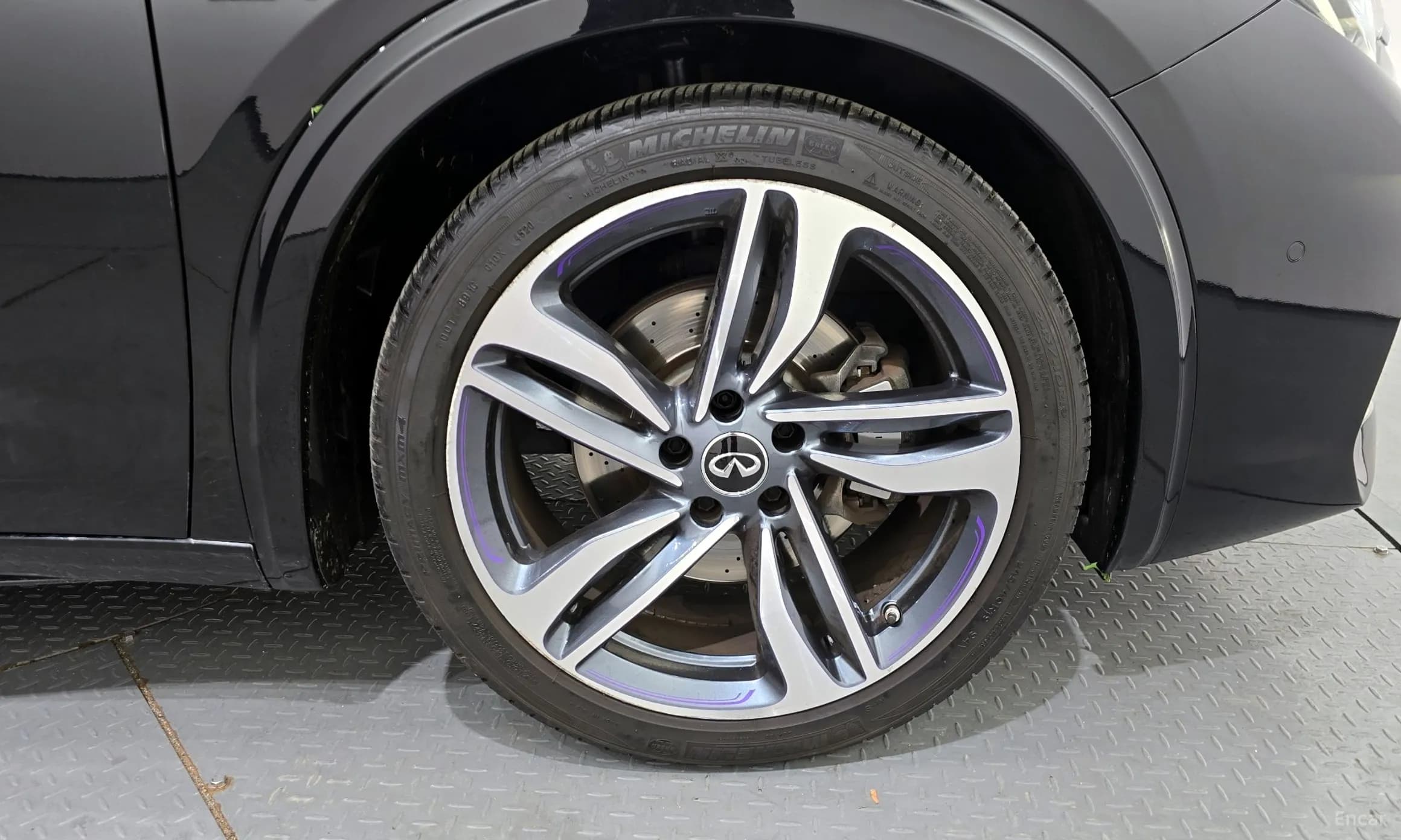 Q30
