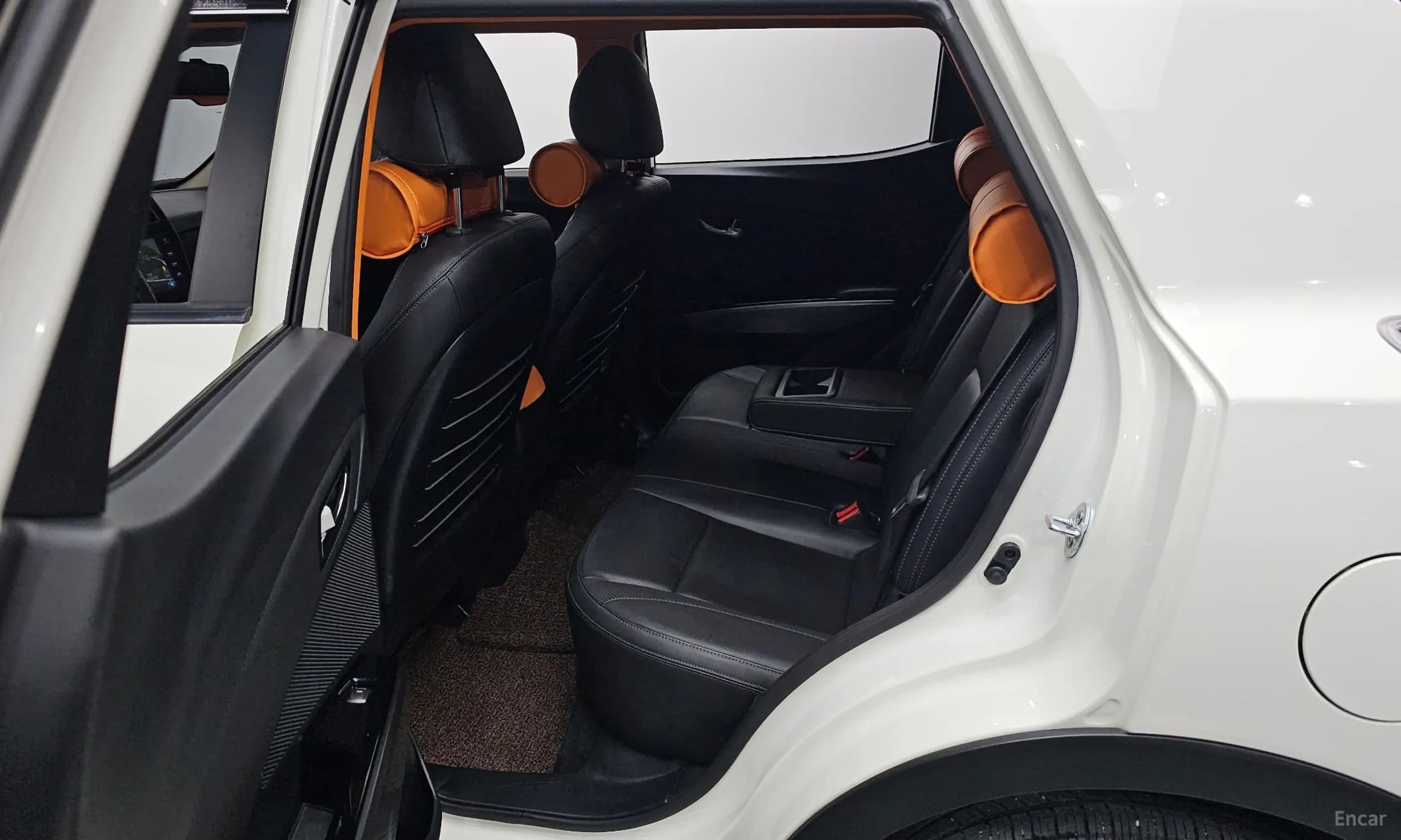 Berry New Tivoli