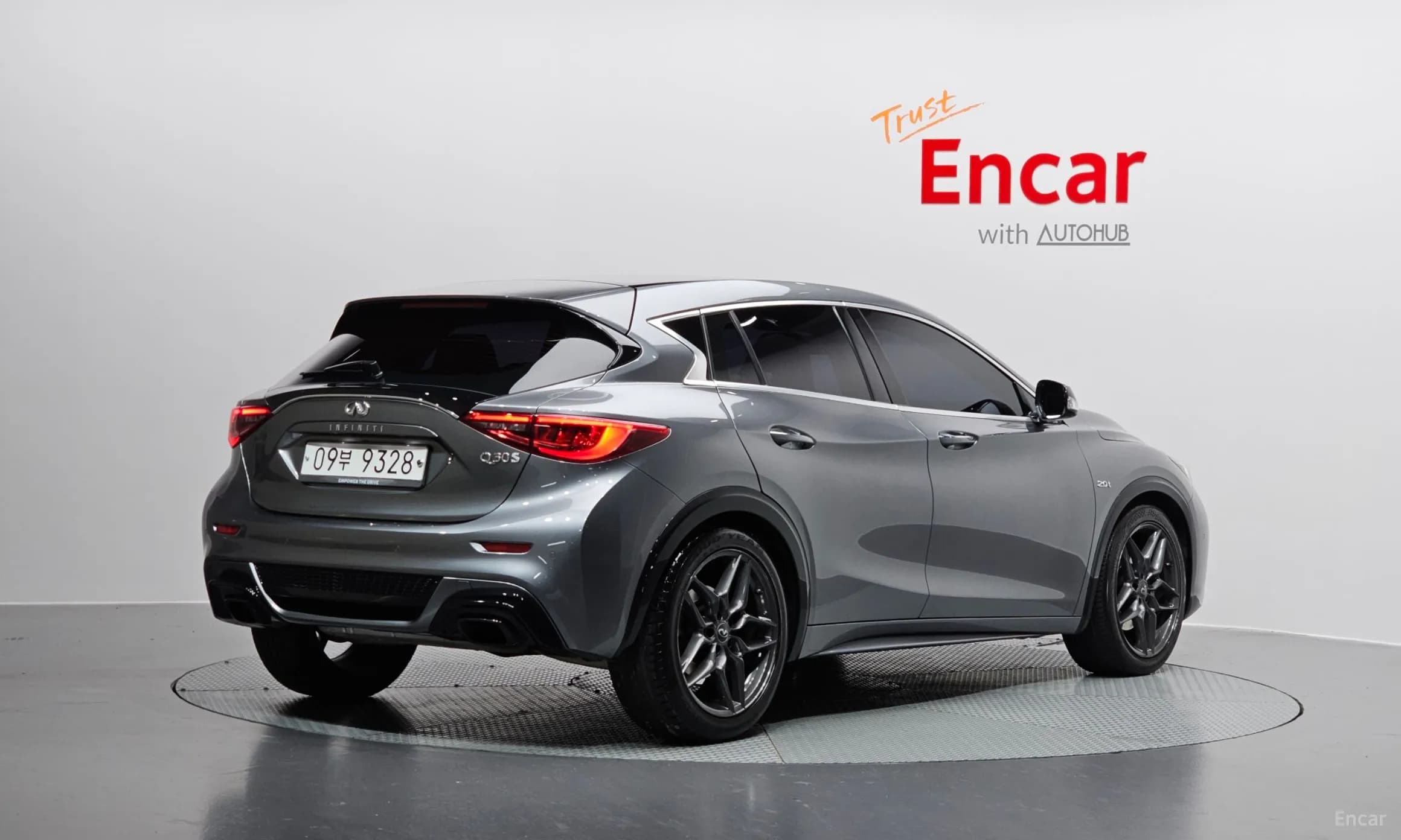 Q30