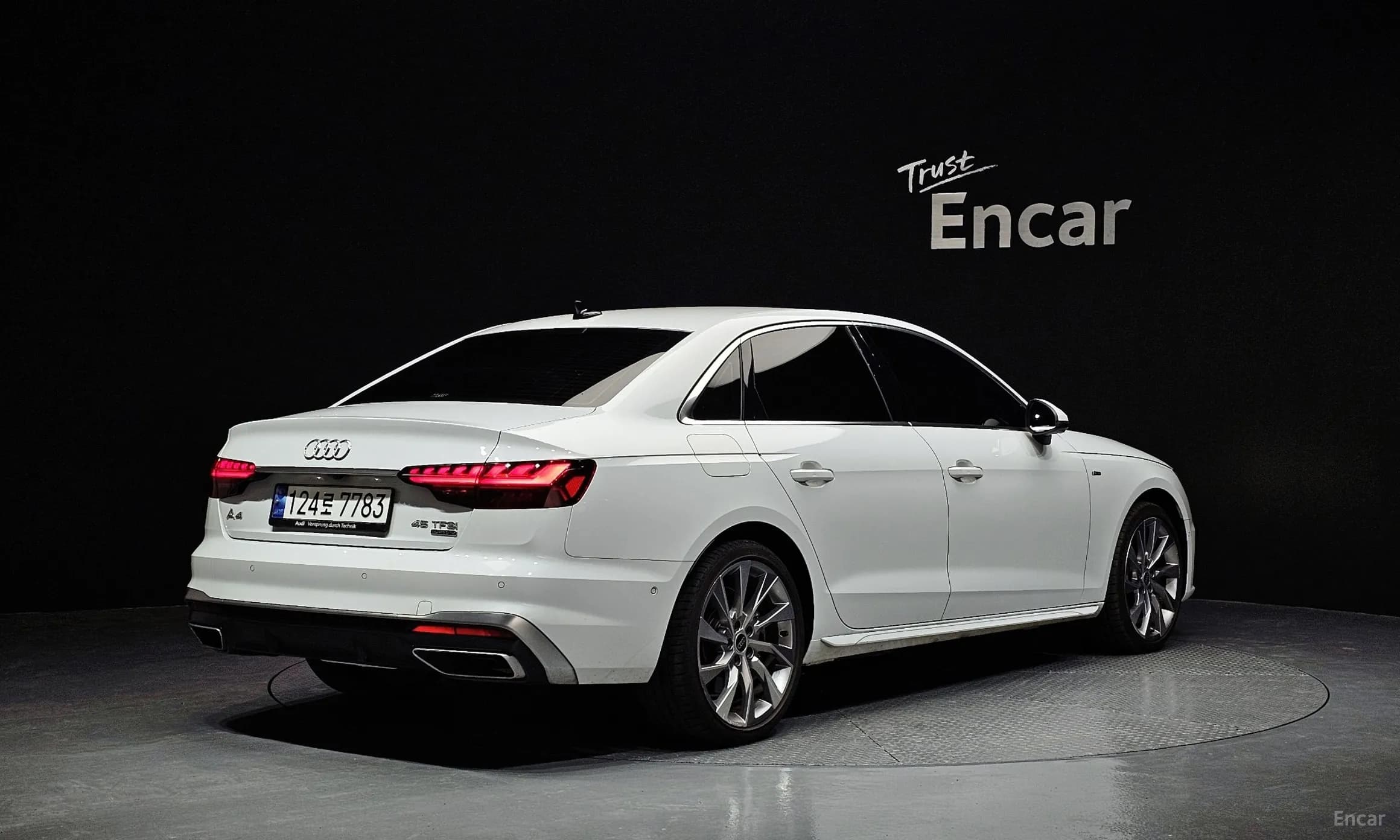 A4 (B9)