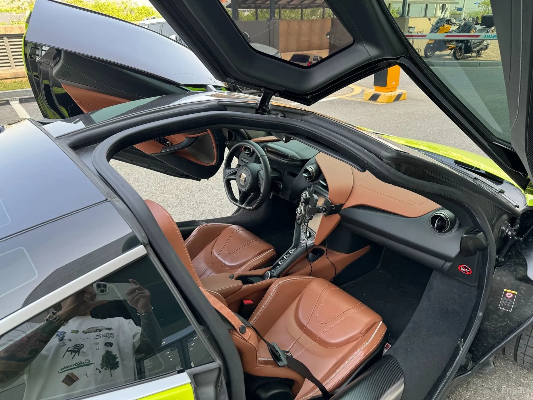 720S