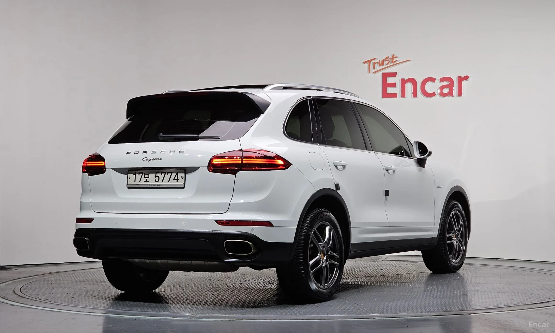 New Cayenne