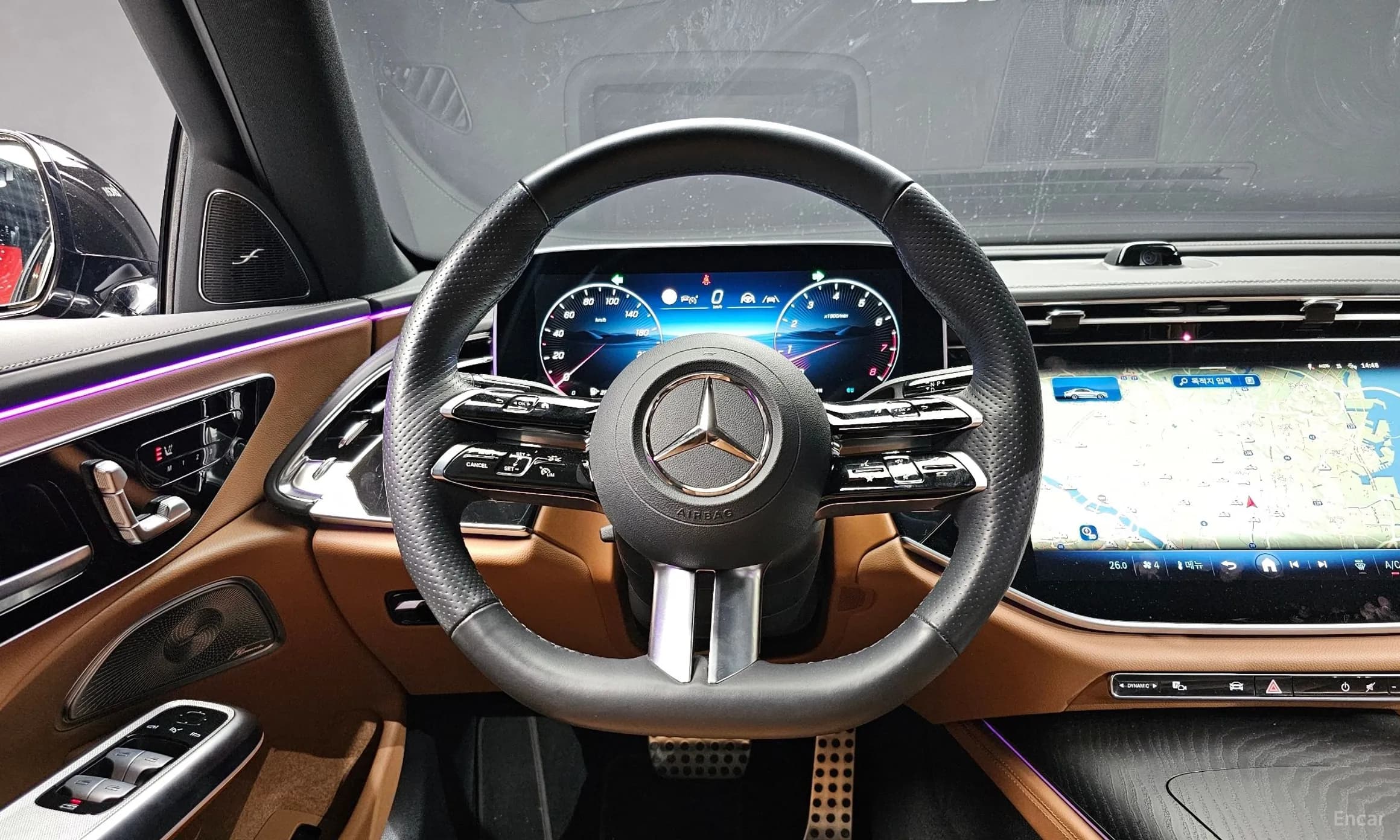 E-Class W214