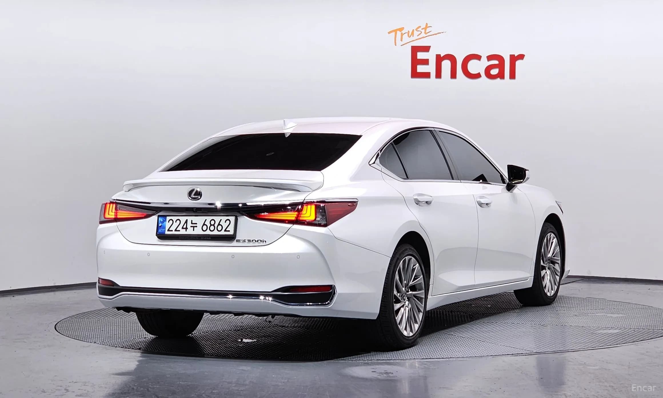 ES300h 7th Generation