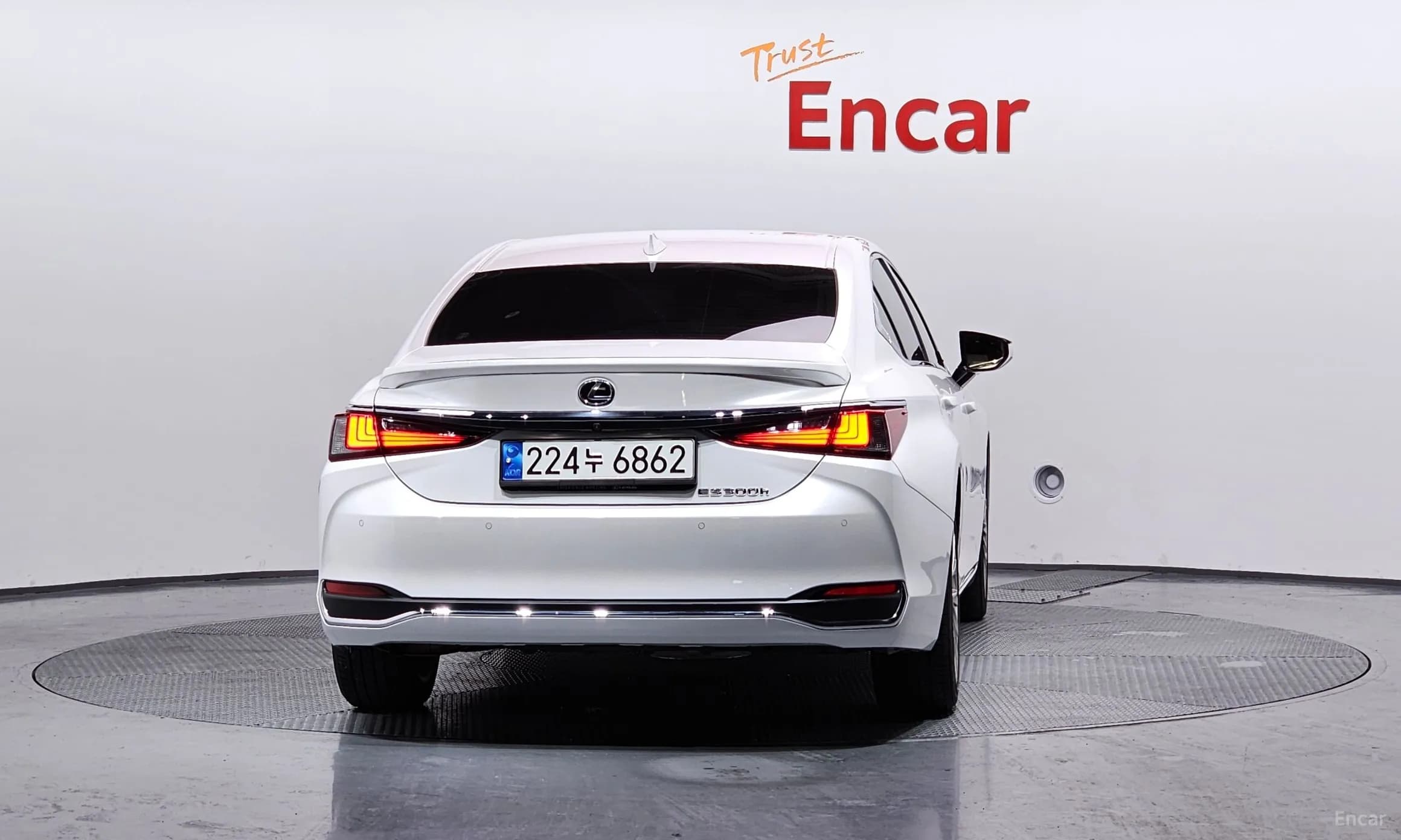ES300h 7th Generation