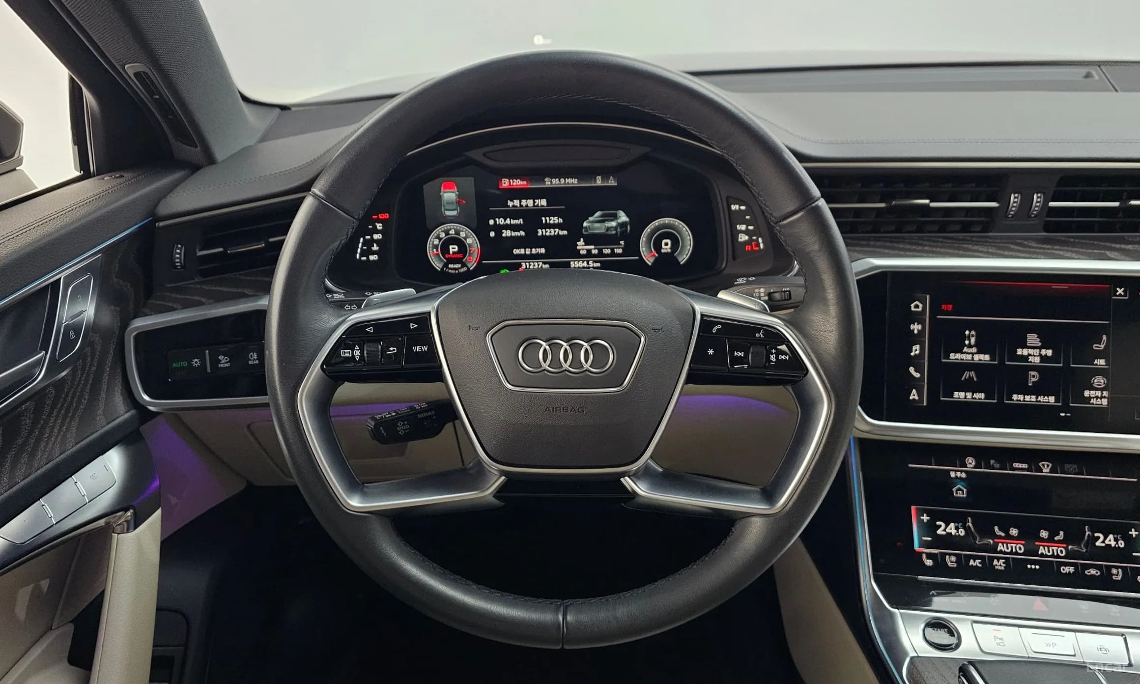 A6 (C8)