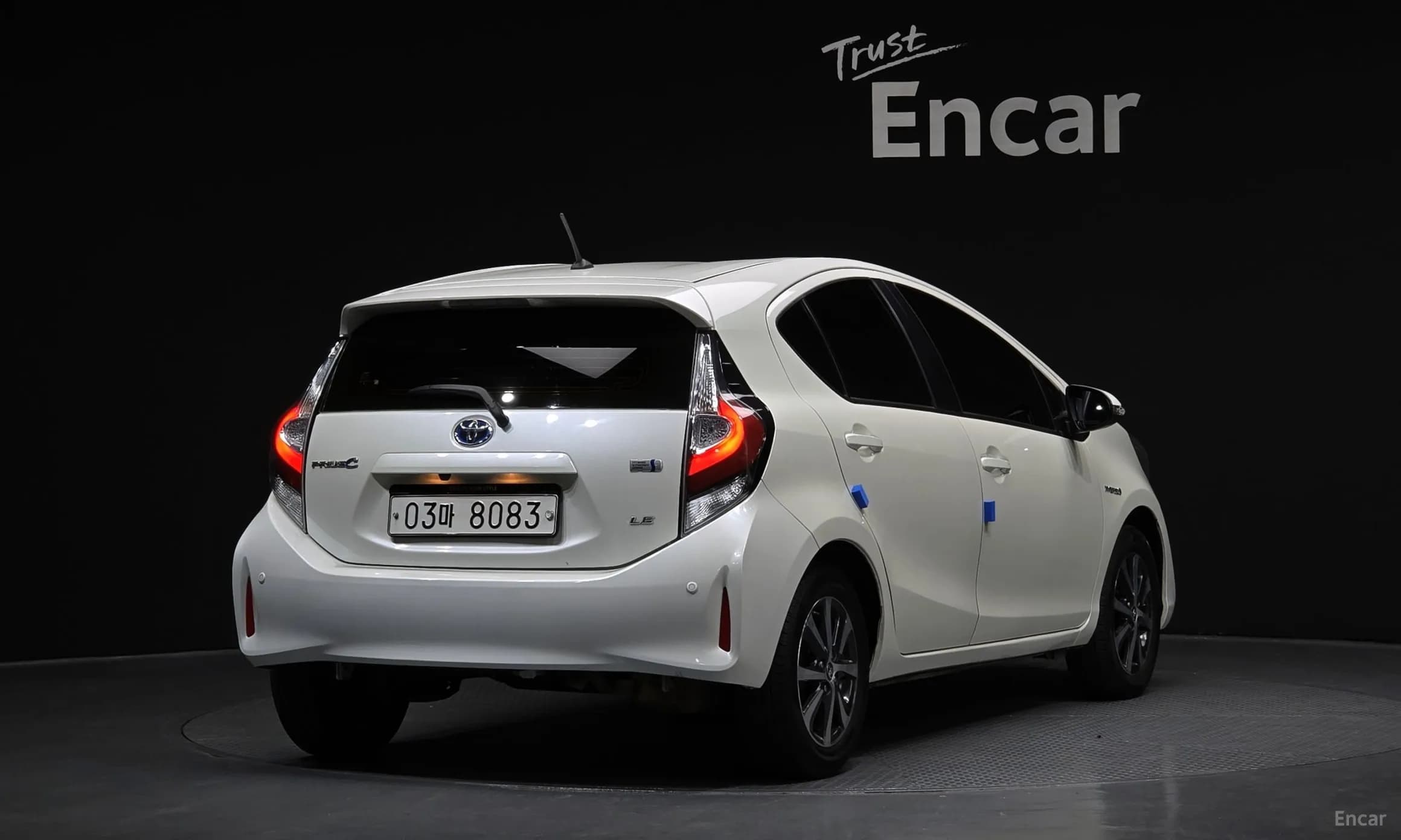 Prius C
