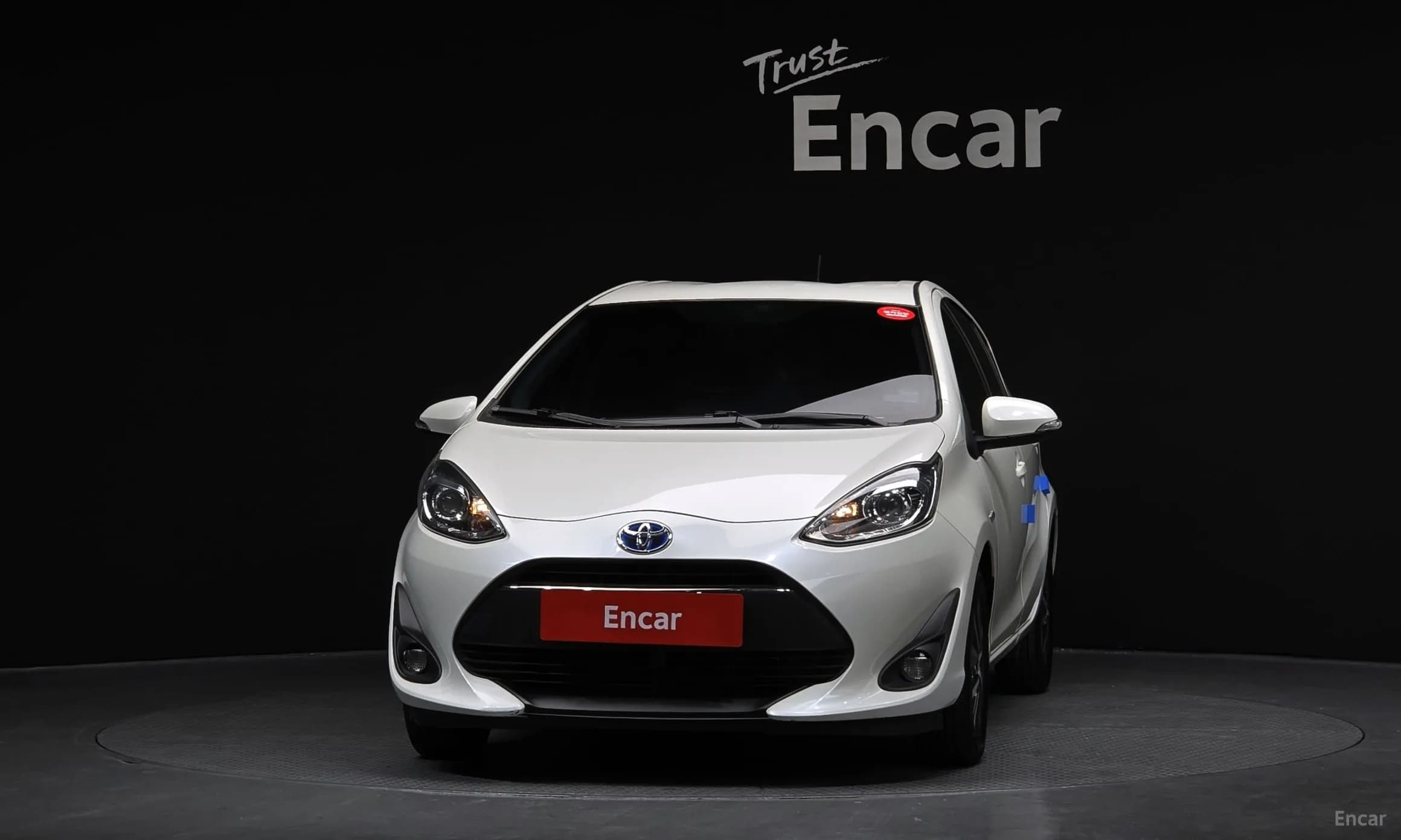 Prius C