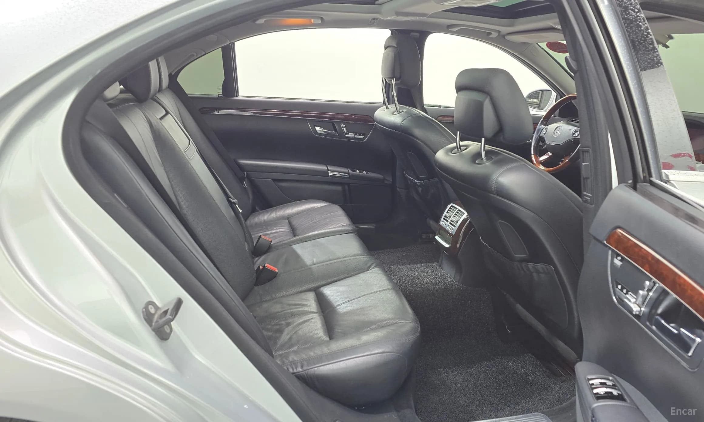 S-Class W221
