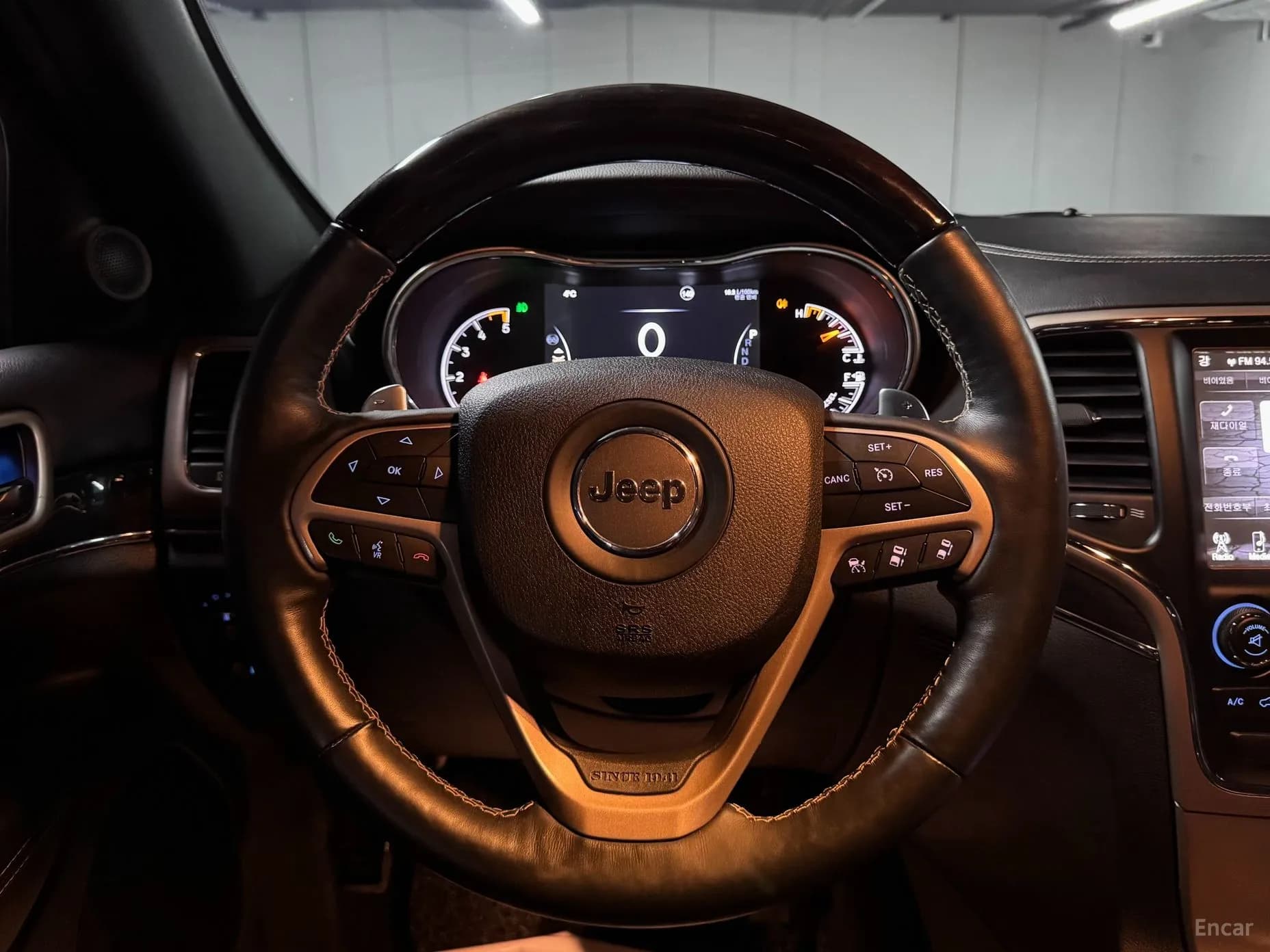 Grand Cherokee