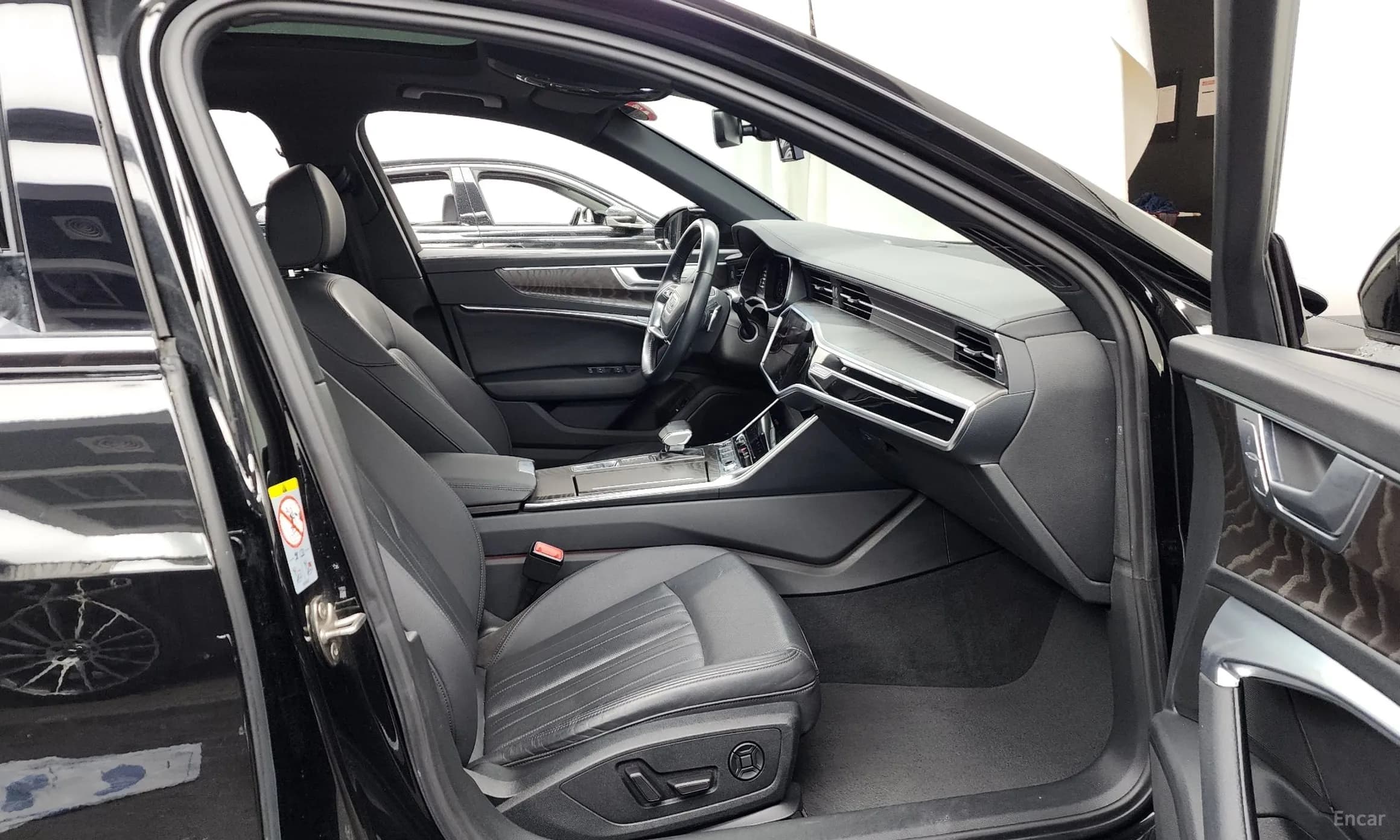 A6 (C8)