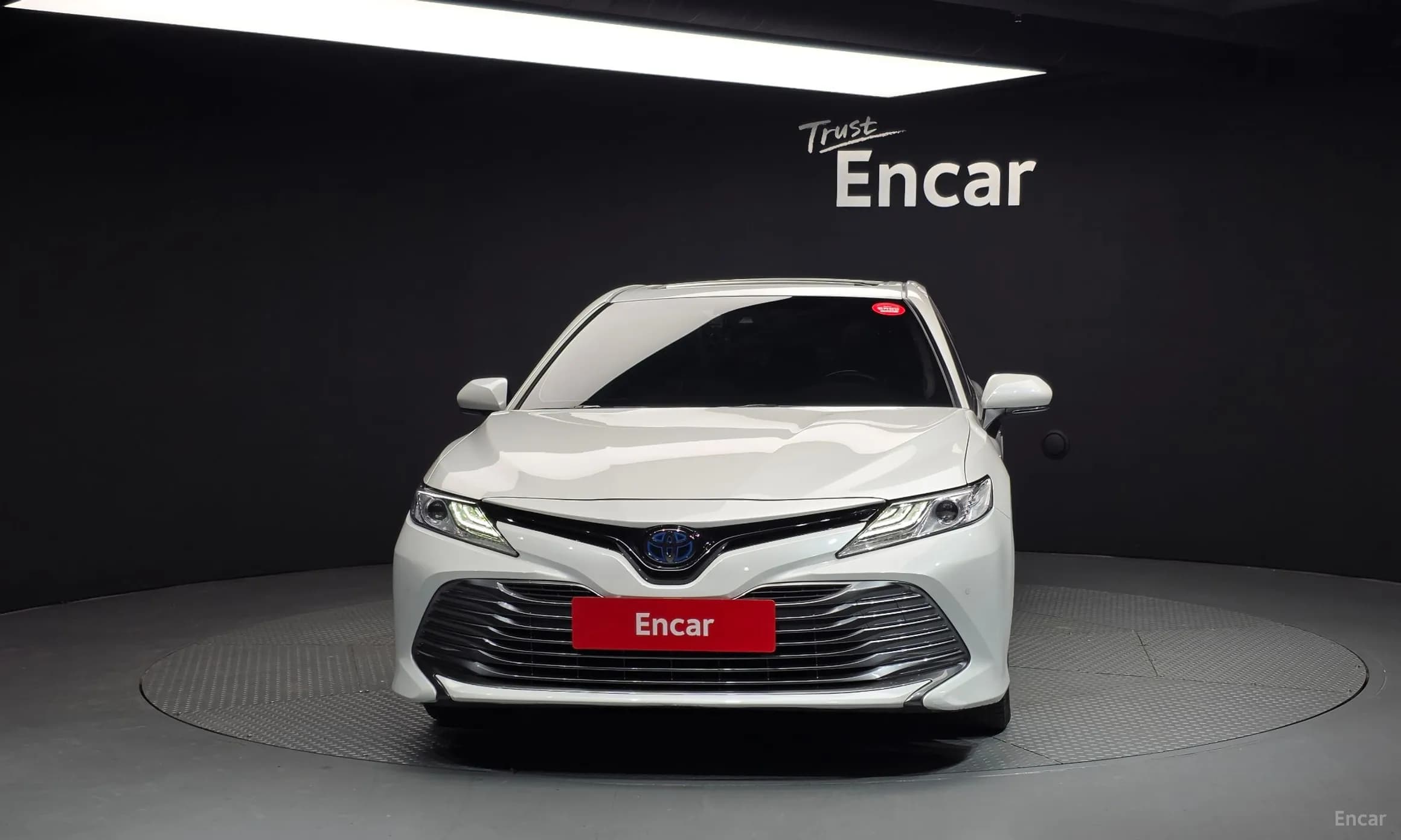 Camry (XV70)
