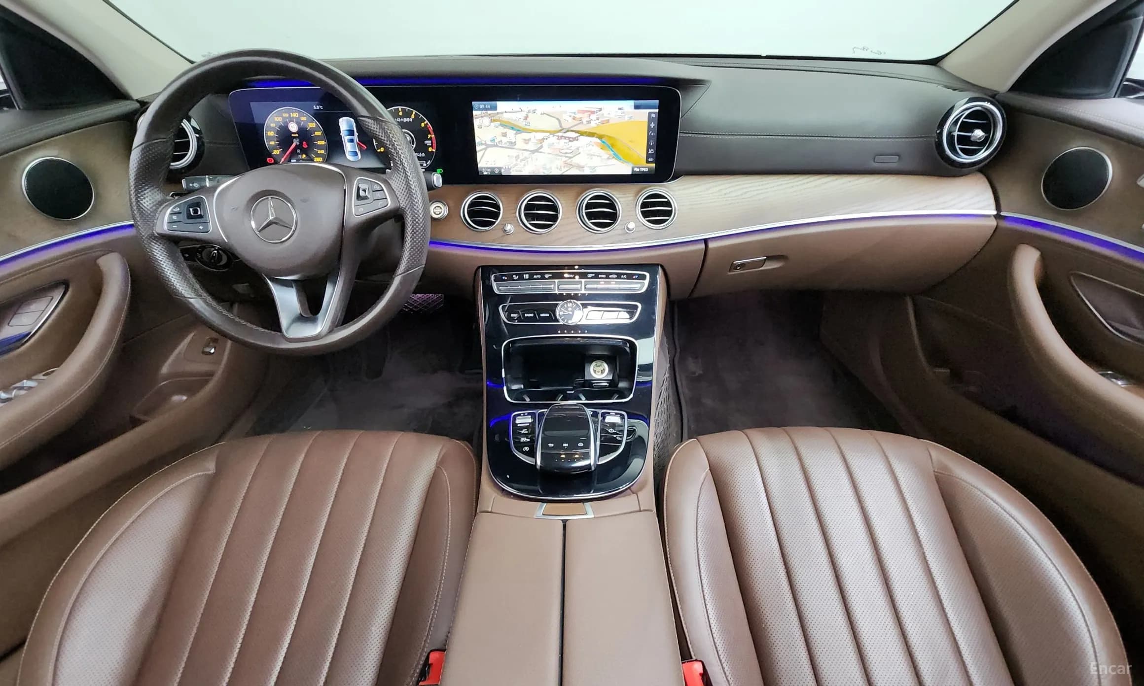 E-Class W213